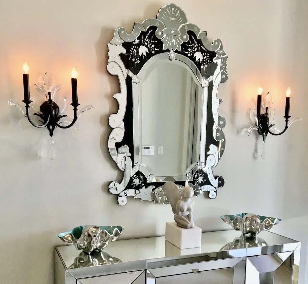 Venetian mirror with black glass