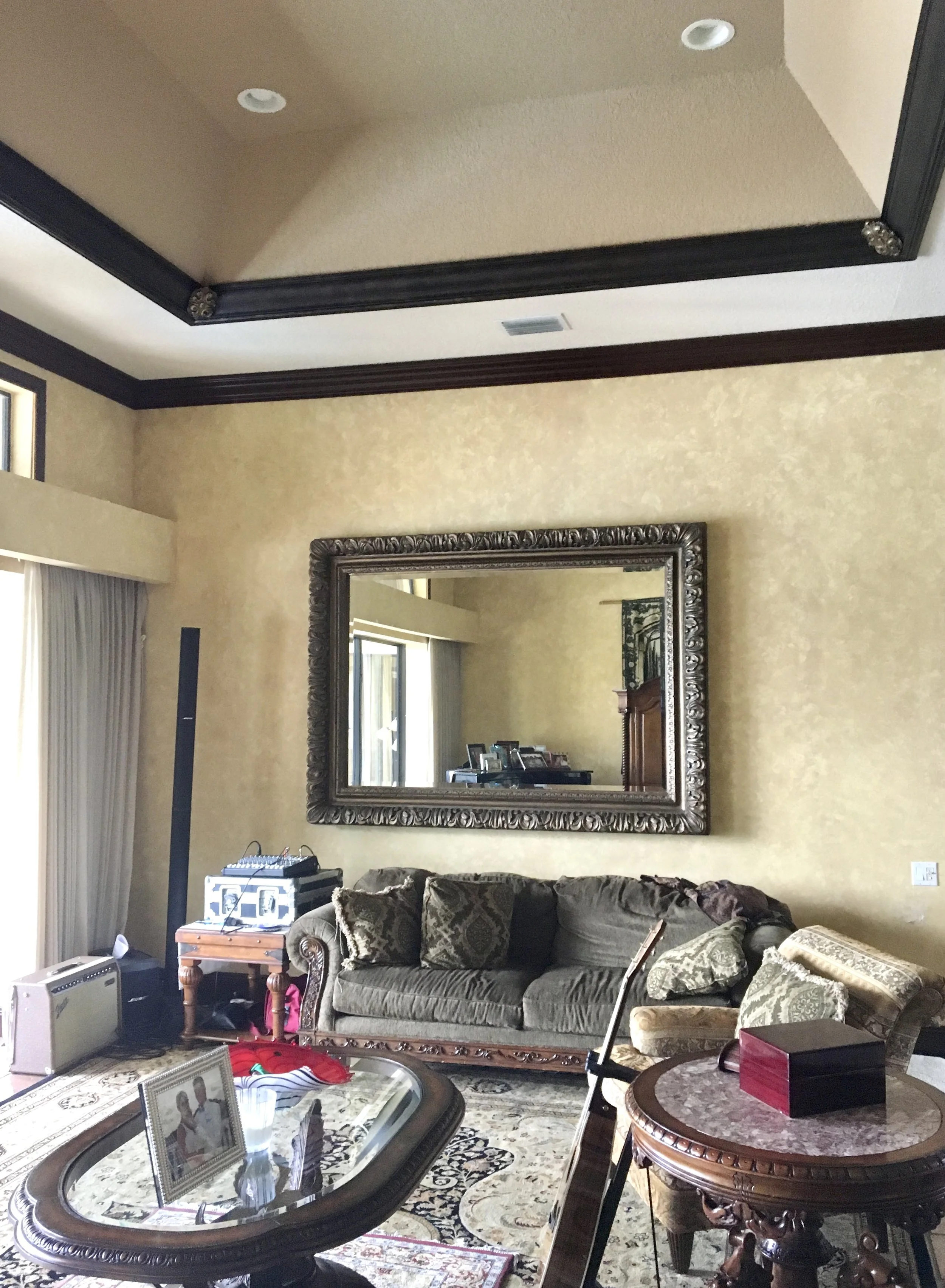 before and after of home remodel of living room in Boca Raton