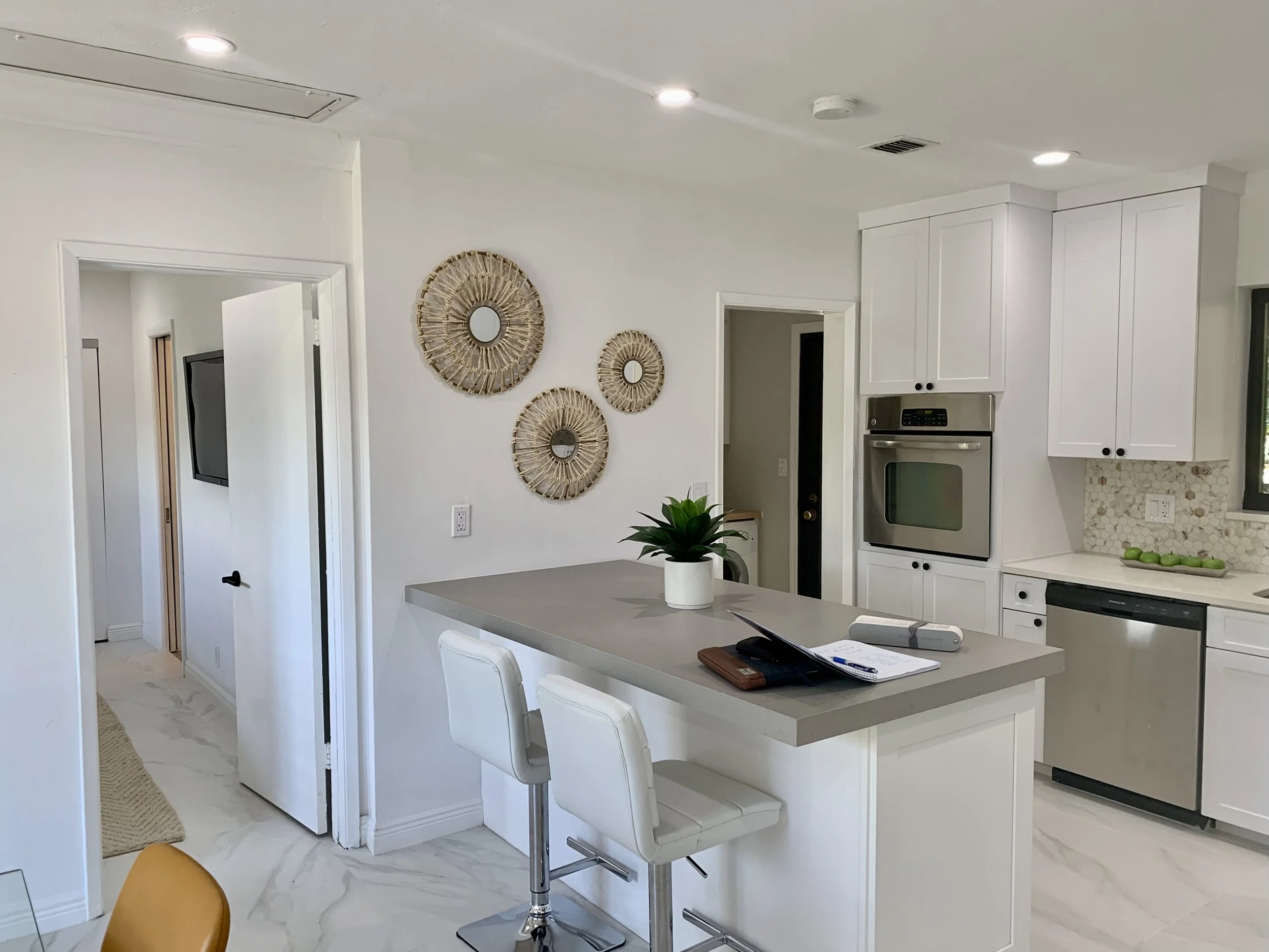 before picture of kitchen remodel in Fort Lauderdale