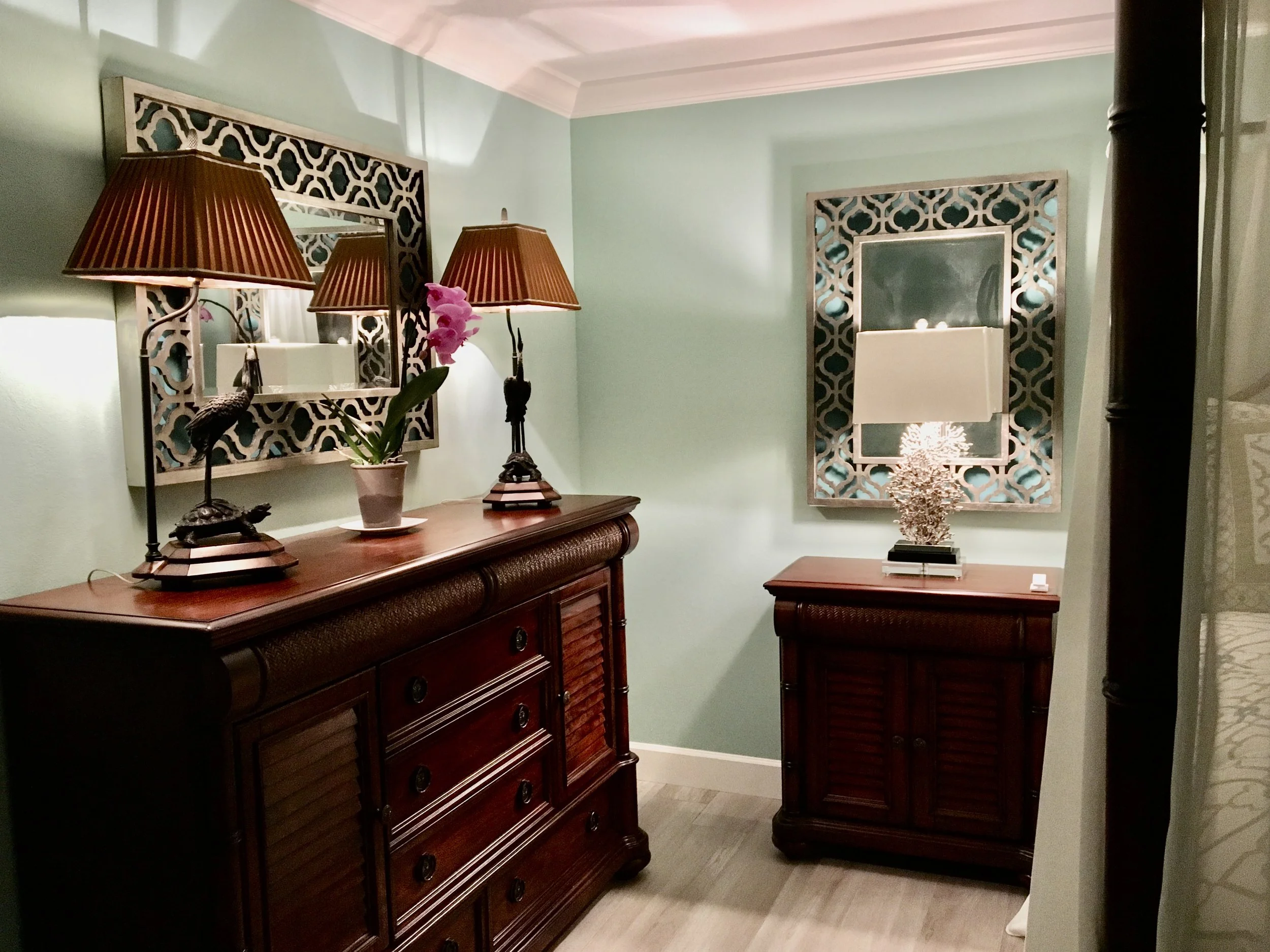 British Colonial Bahamas style bedroom at Ocean Reef Club, Key Largo