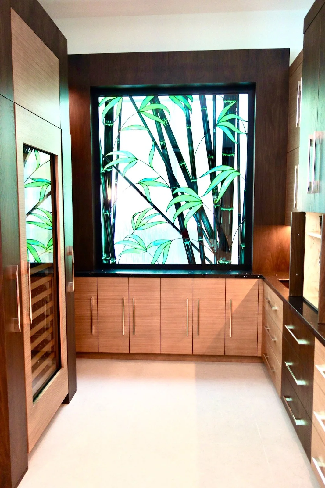 Luxury modern wine and coffee bar with bamboo artwork in stain glass in Fort Lauderdale