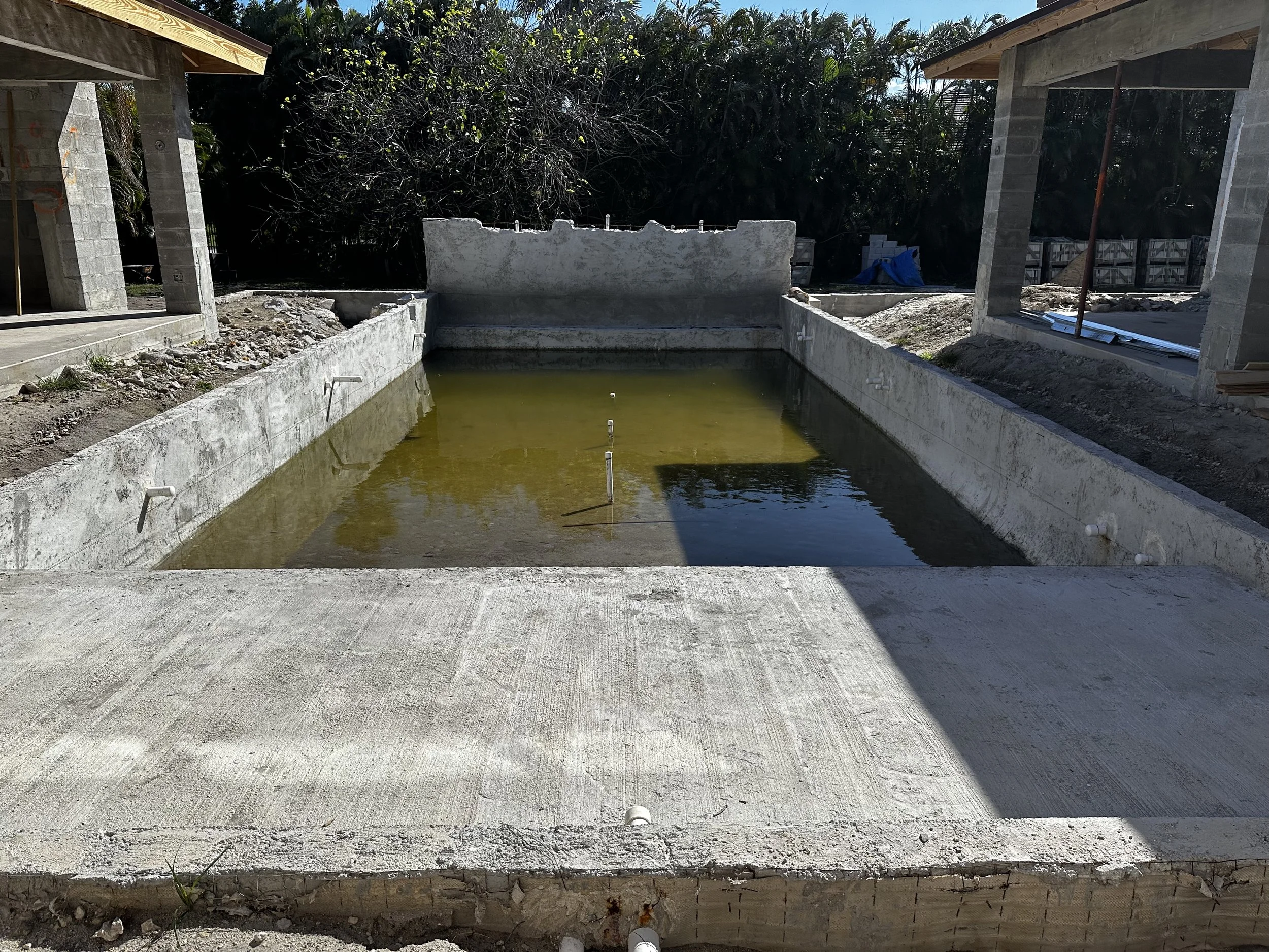 general contractor building pool in Weston