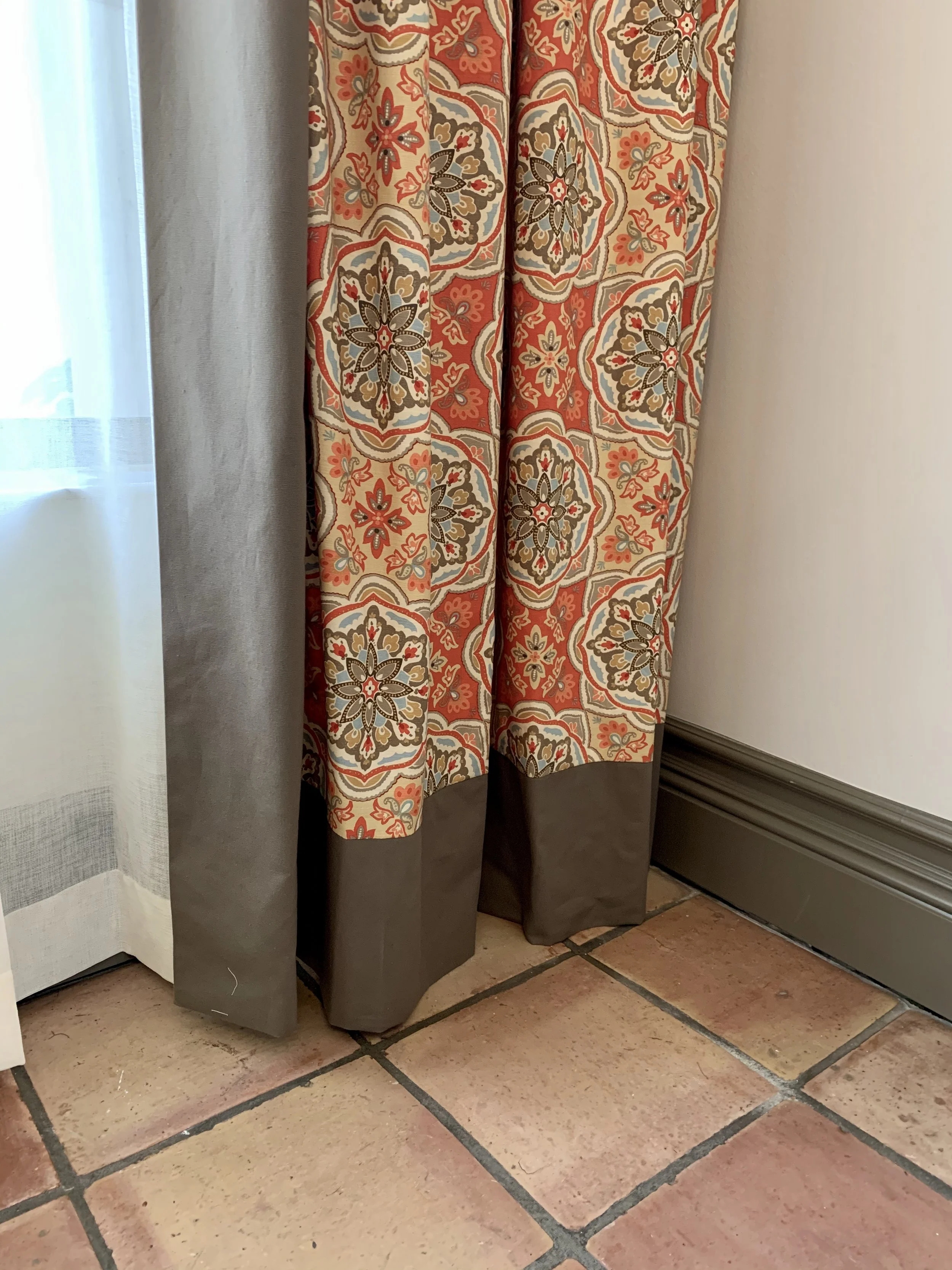 traditional luxury custom made drapes in Boca Raton