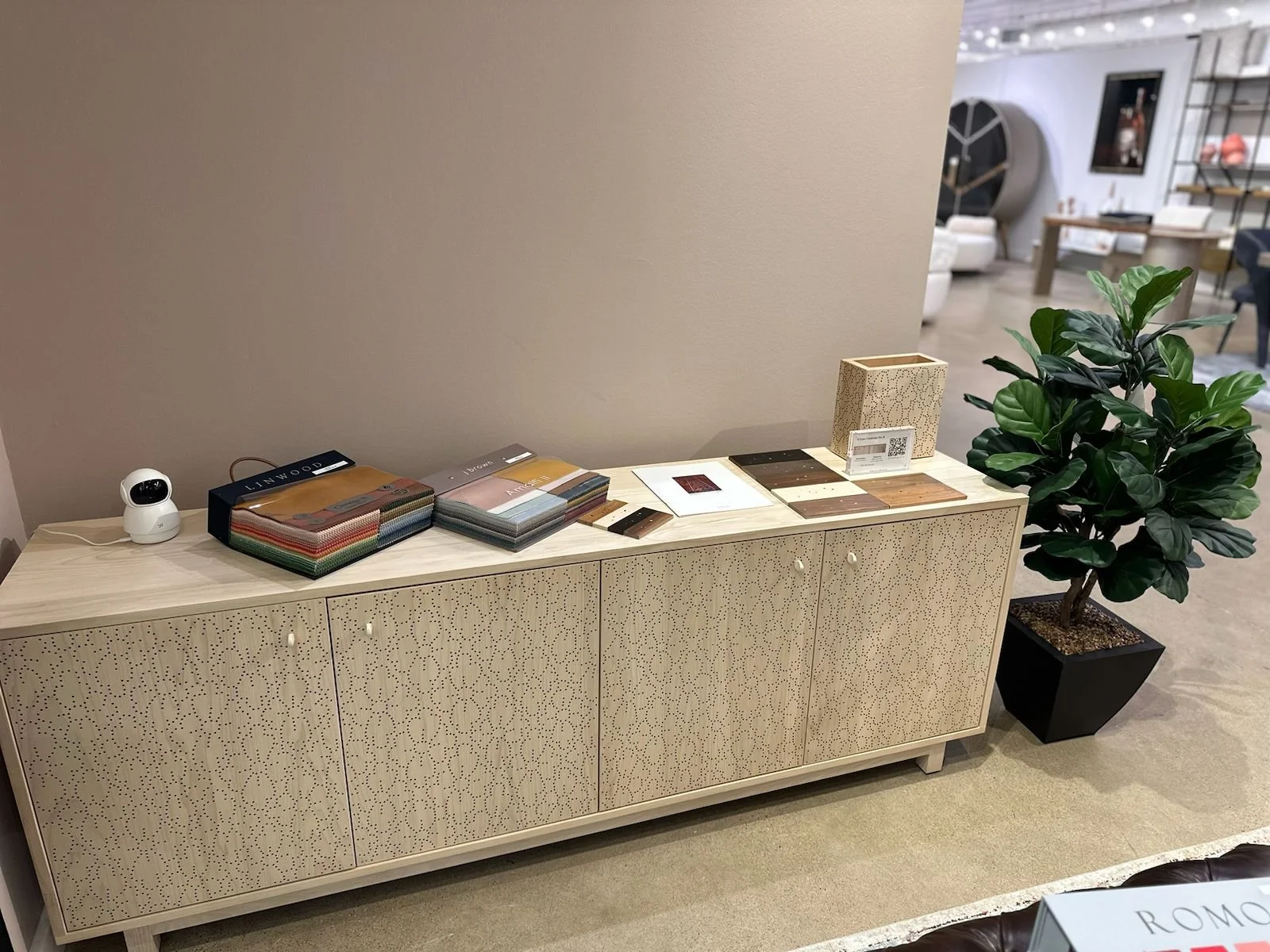 dallas showroom 8.jpg