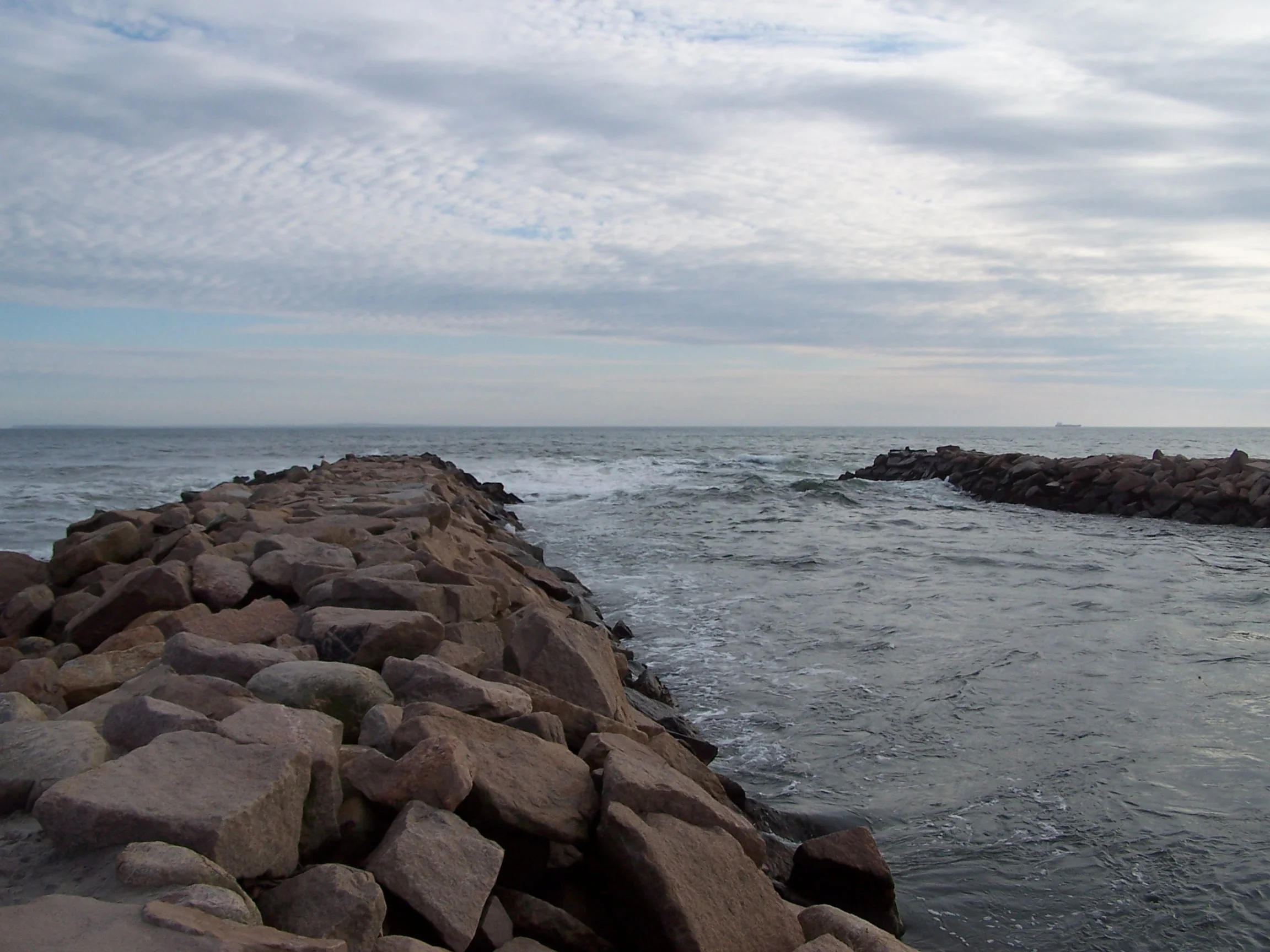 Charlestown_Breachway.JPG
