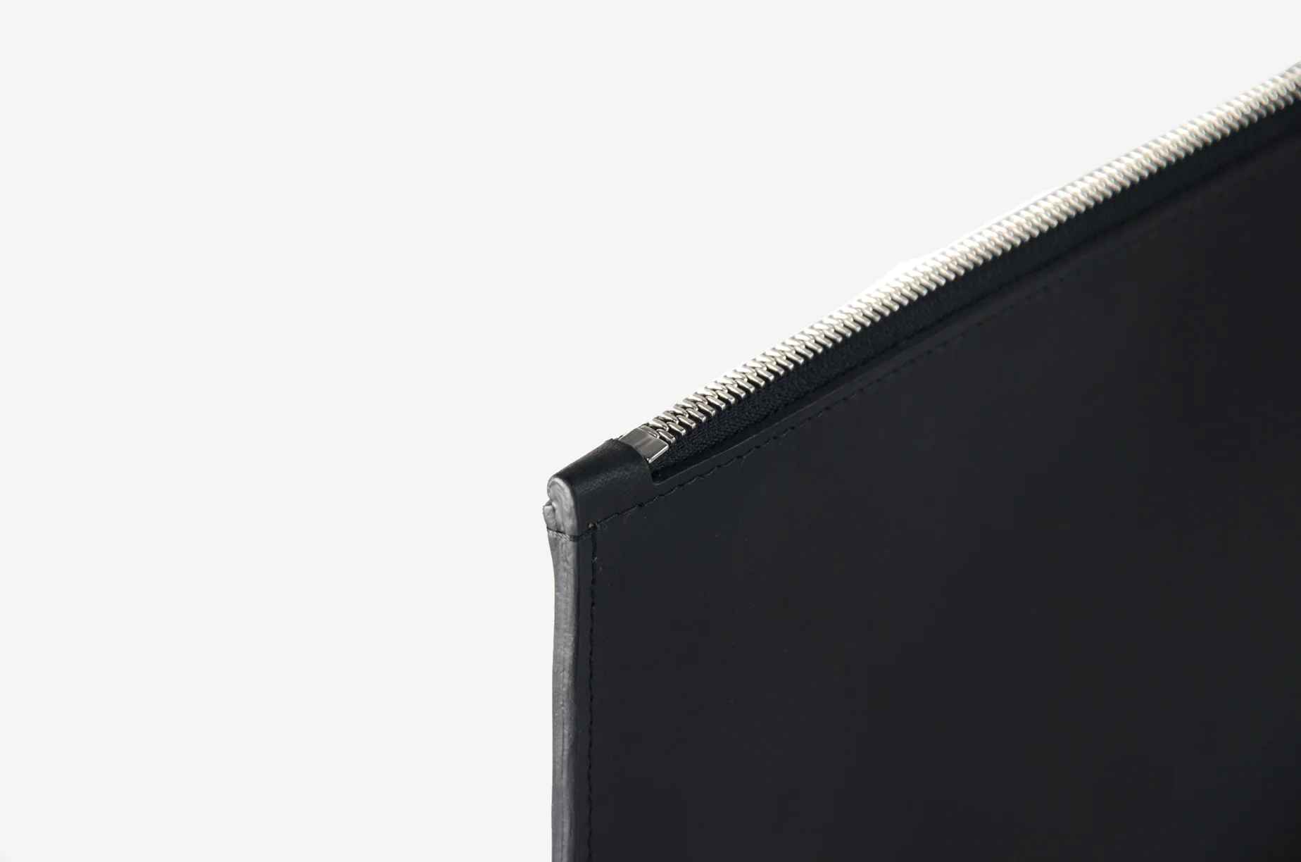 PAMT-01-ZIP-GAUHCE.jpg
