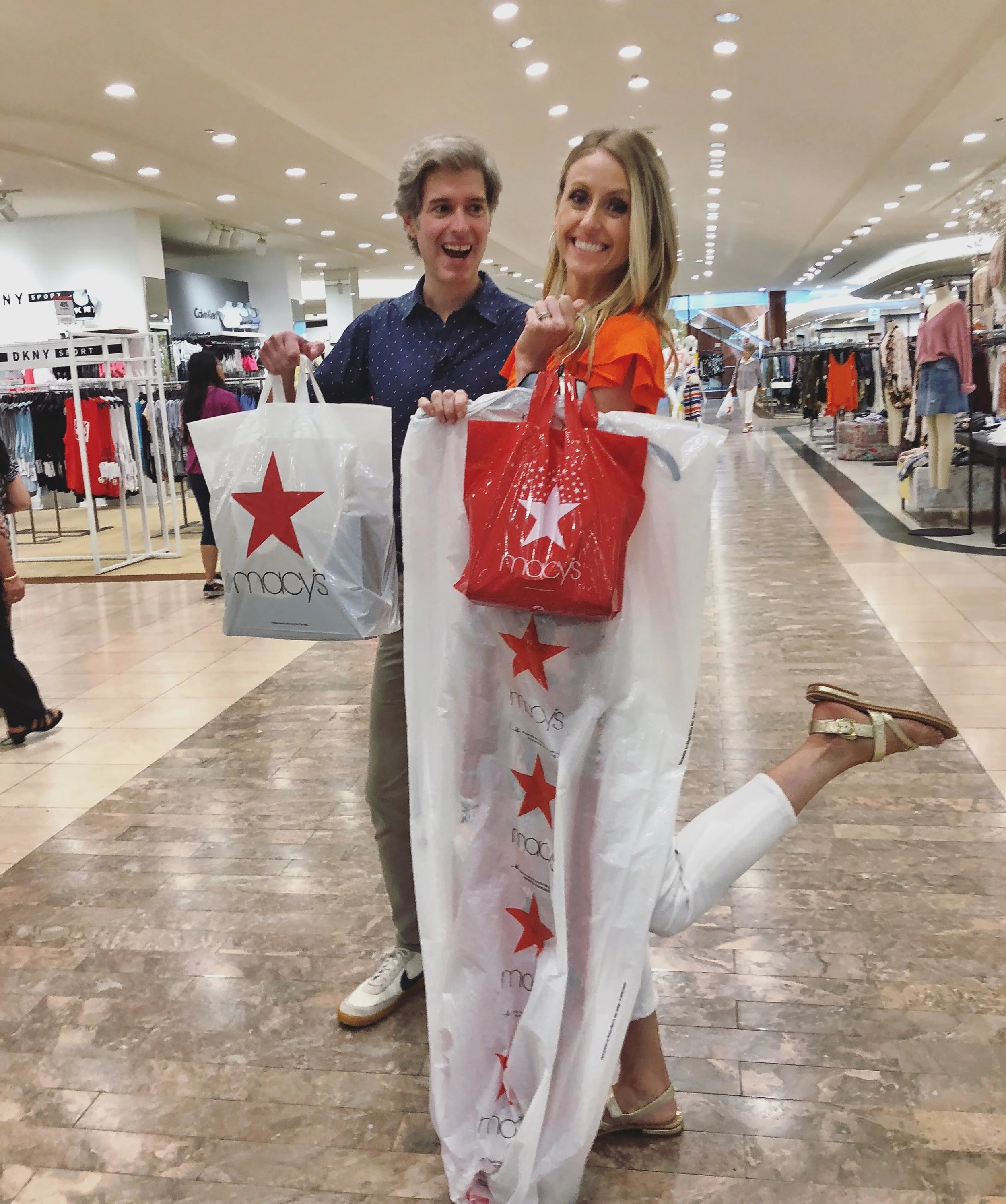 How to shop mindfully, save money and only buy what you truly need!