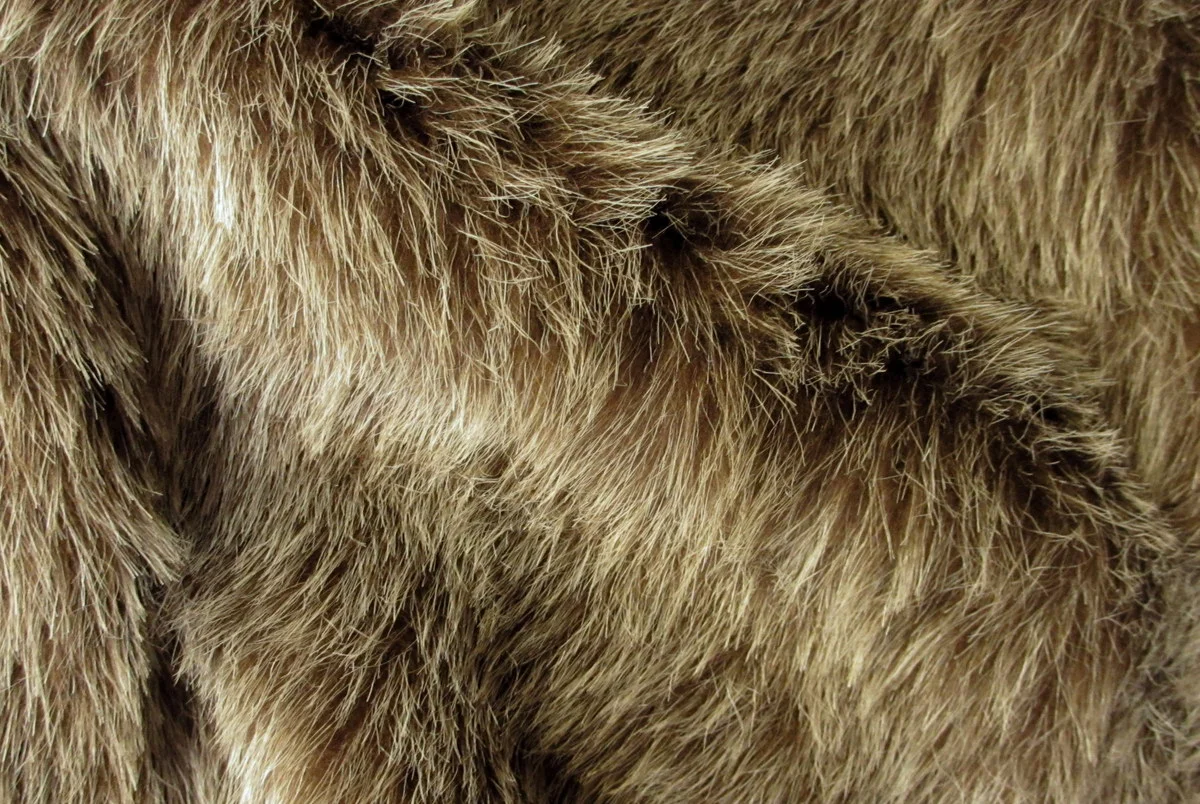 Brown/White, medium