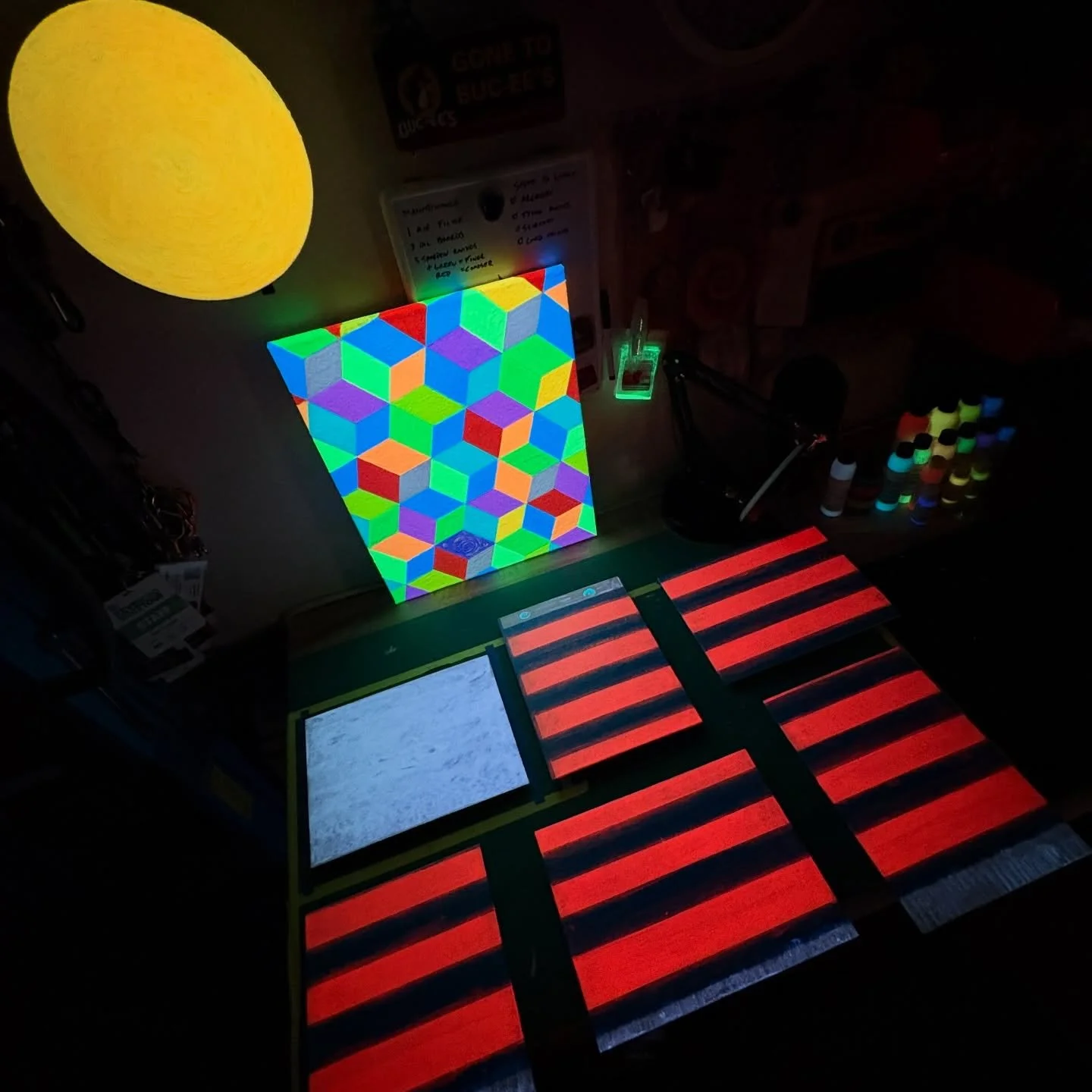 Full moon Friday, y&rsquo;all. Keep it funky.
If you hear a wolf howling at the moon, don&rsquo;t be alarmed, that&rsquo;s me.
🌕🤪🐺
.
.
.
#fullmoon #studiovibes
#glowinthedark #keepitfunky
#staycurious
🍰