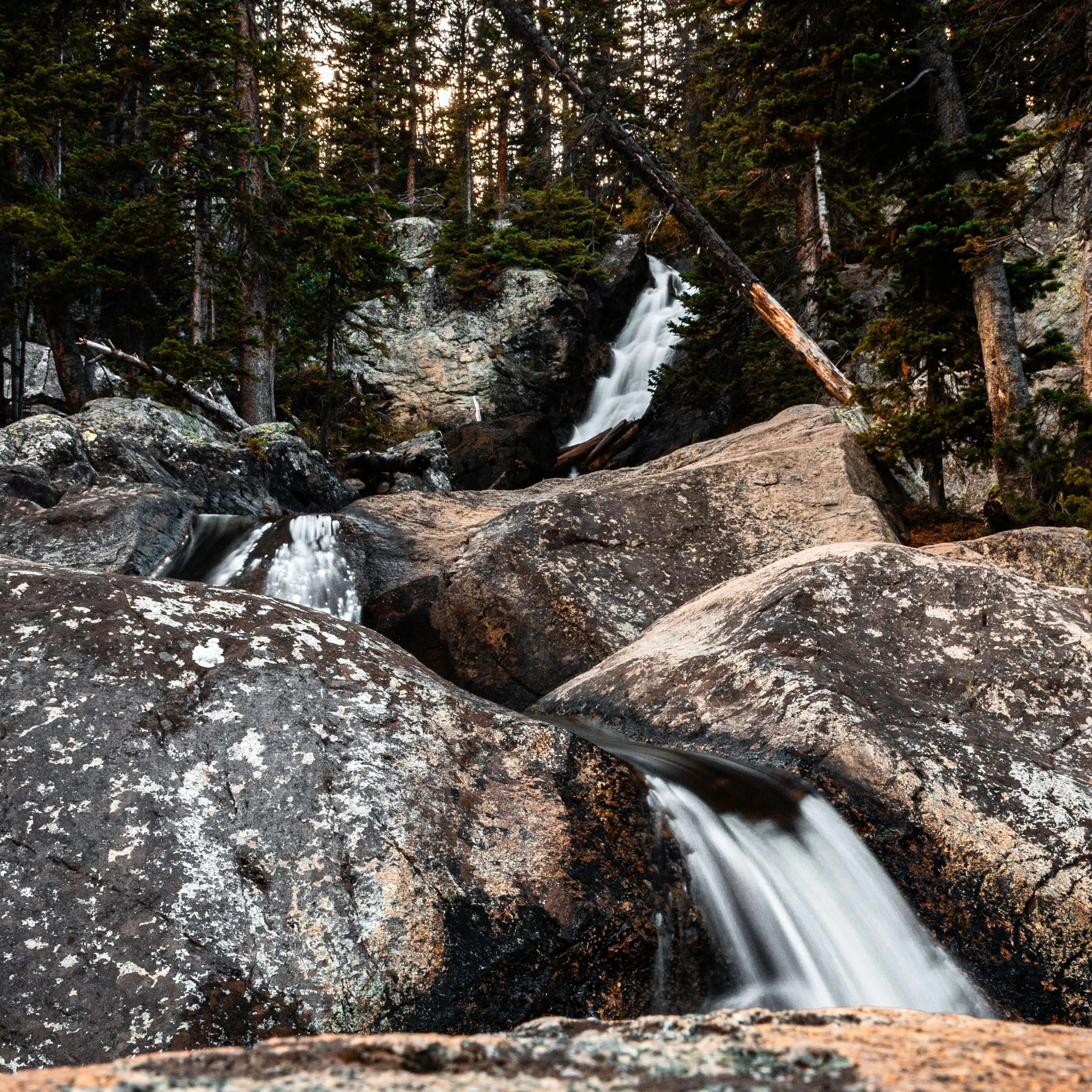 Lately, I&rsquo;ve been chasing waterfalls. 
Do you think I&rsquo;m moving too fast?
⛲️🦦💨
.
.
.
#buffalofalls #Colorado
#waterfalls #seekwanderexplore
#staycurious
🍰