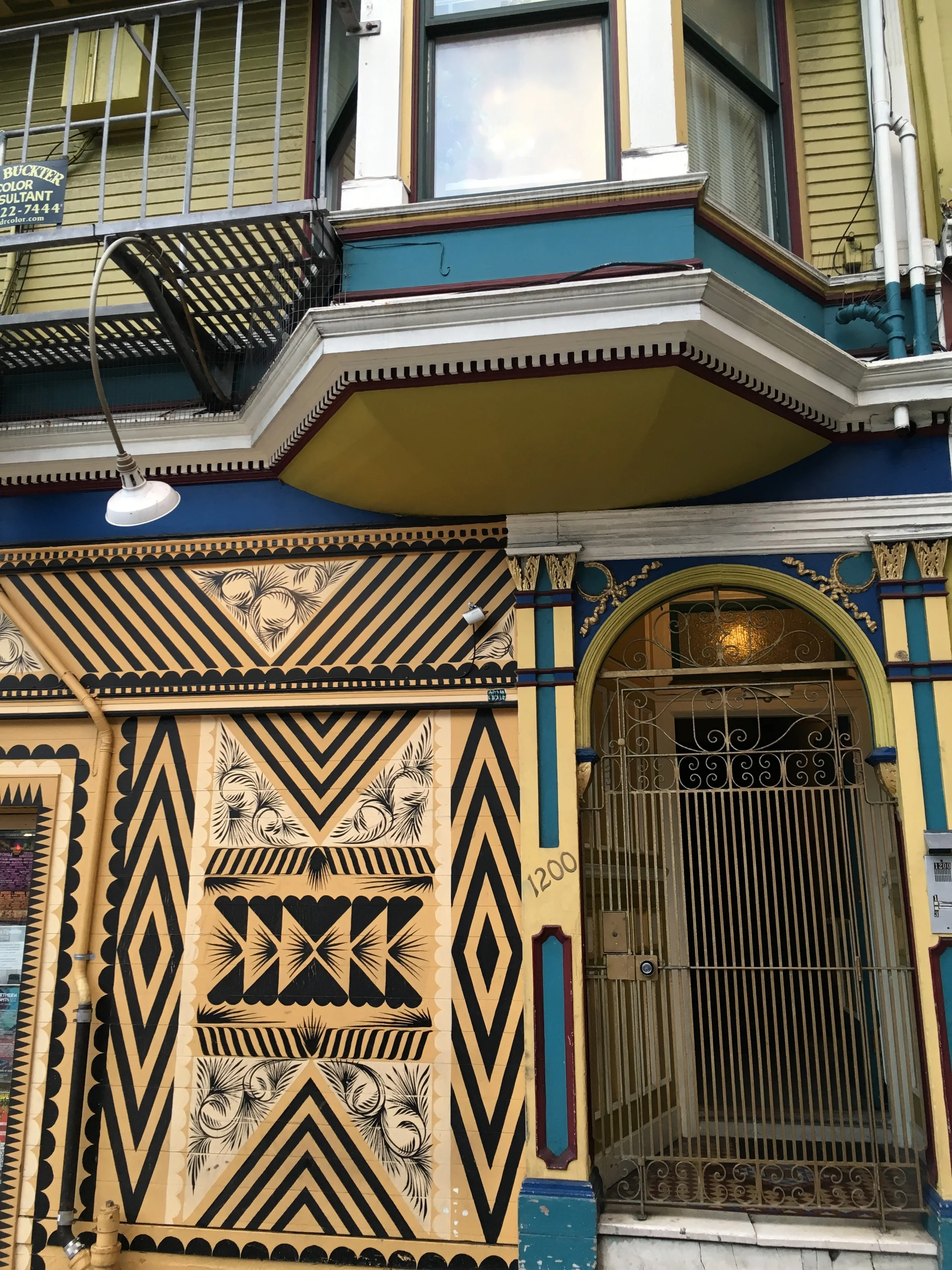 This is the door to our place, and also where the Haunted Haight tour starts. I don't actually know if it's called that but if it isn't, it's a real missed opportunity. 