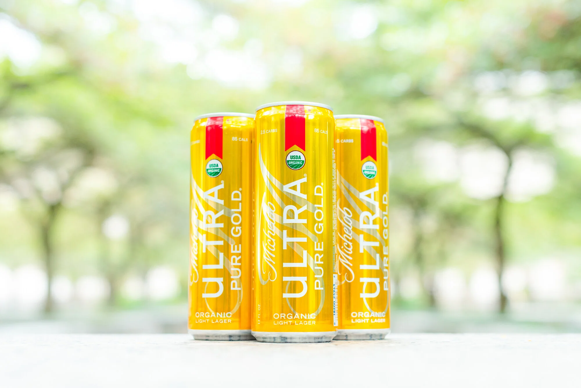DSC_4878_Michelob Ultra Pure Gold_2000px.jpg