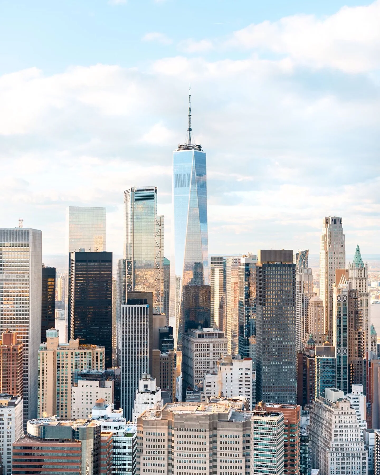 Traded the city for the bigger city 🗽 

I took these photos back in November for a little birthday trip with Jon. I&rsquo;ve been trying not to spend so much time while traveling posting and instead just show the photos I love whenever I feel like i