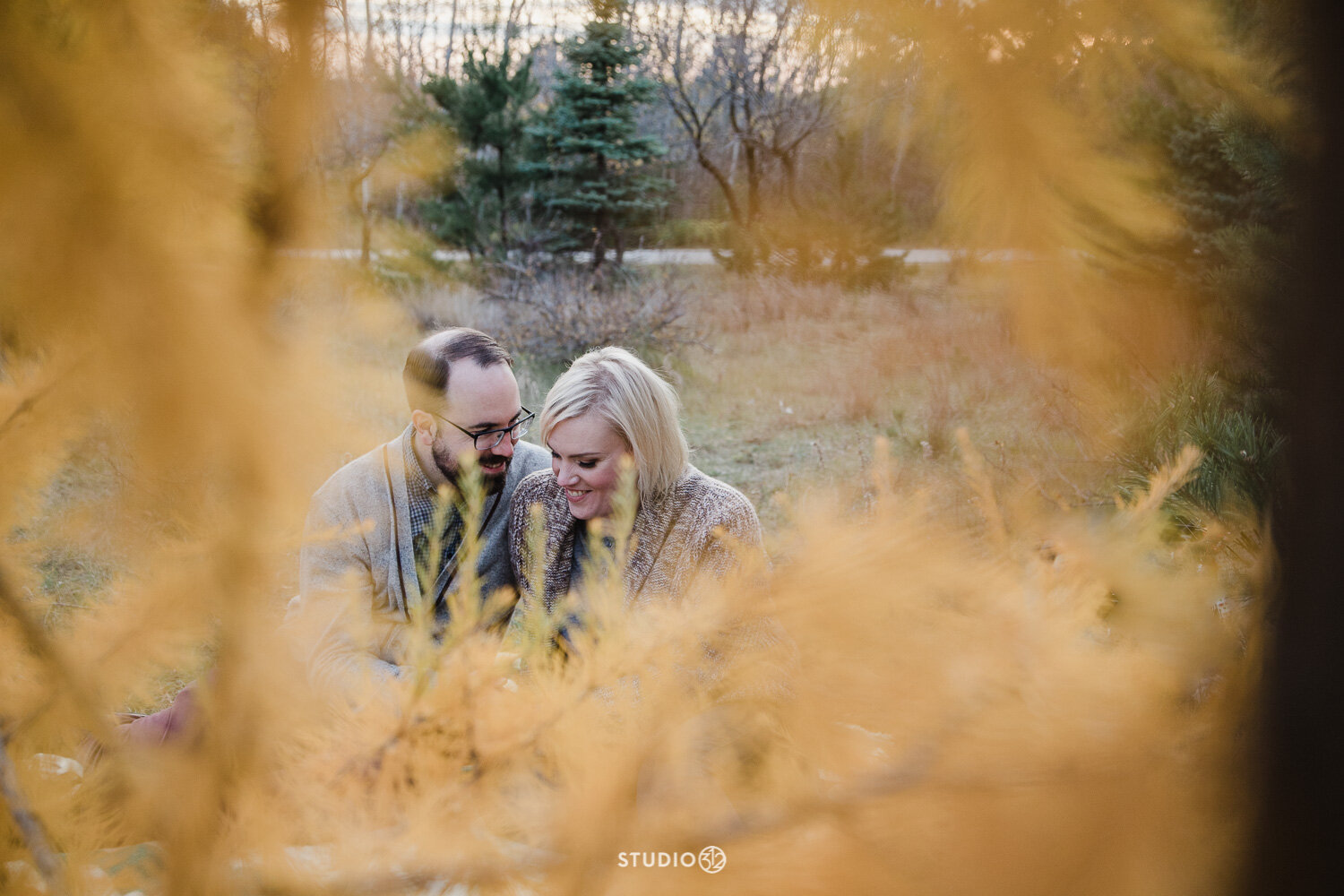 Studio-312-Photographer-Engagement-Session-Birds-Hill-Carolyn-Ian-Winnipeg-Wedding-30.jpg