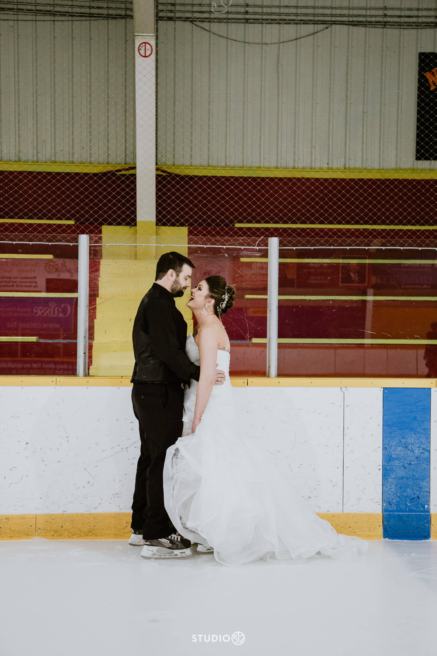 Studio-312-Photographer-Winnipeg-wedding-NYE-Winnipeg-Photographer-39.jpg