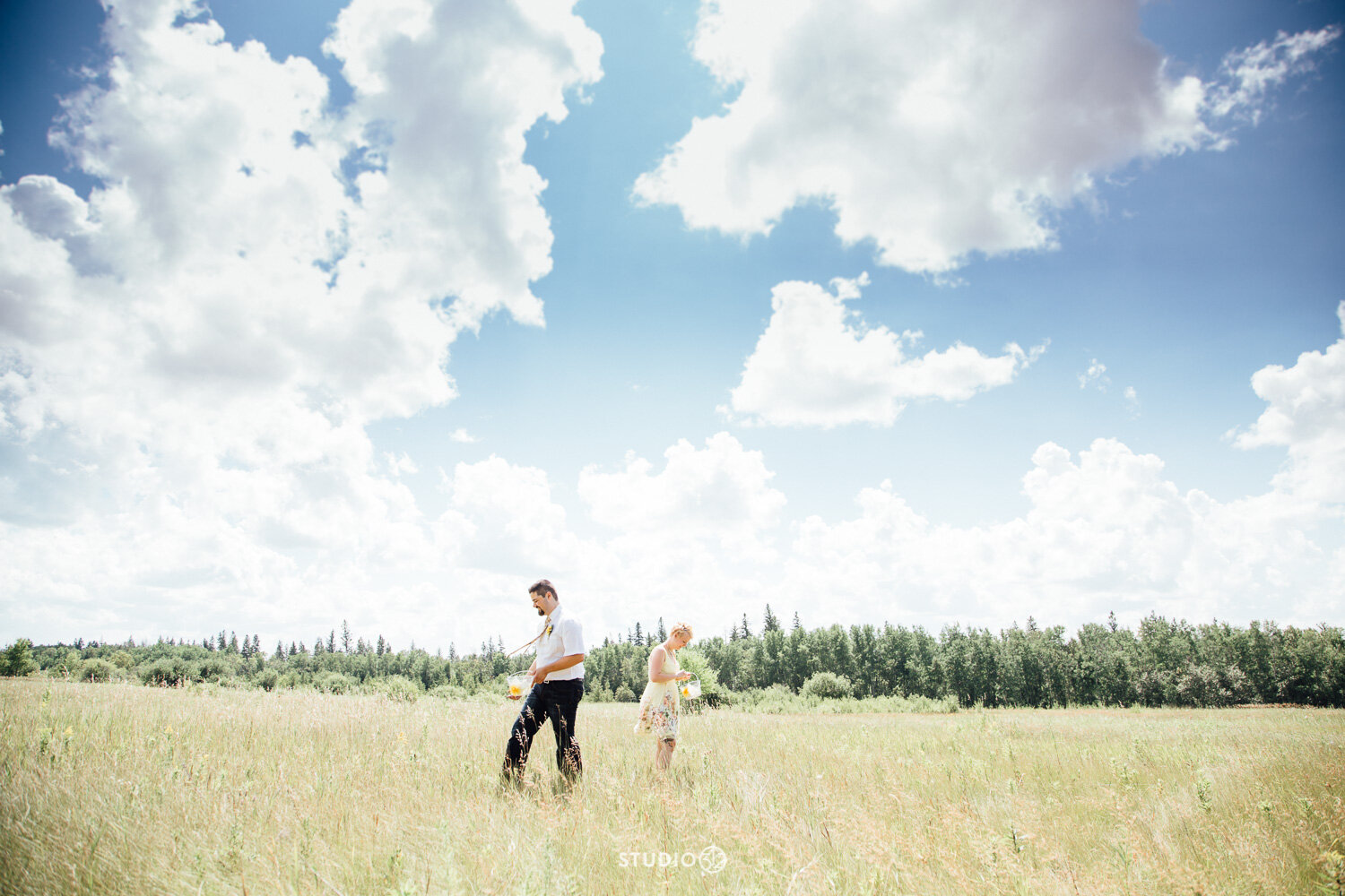 Studio-312-Photography-Tegan-Ryan_Wedding-Outdoor-Winnipeg-Wedding-22.jpg