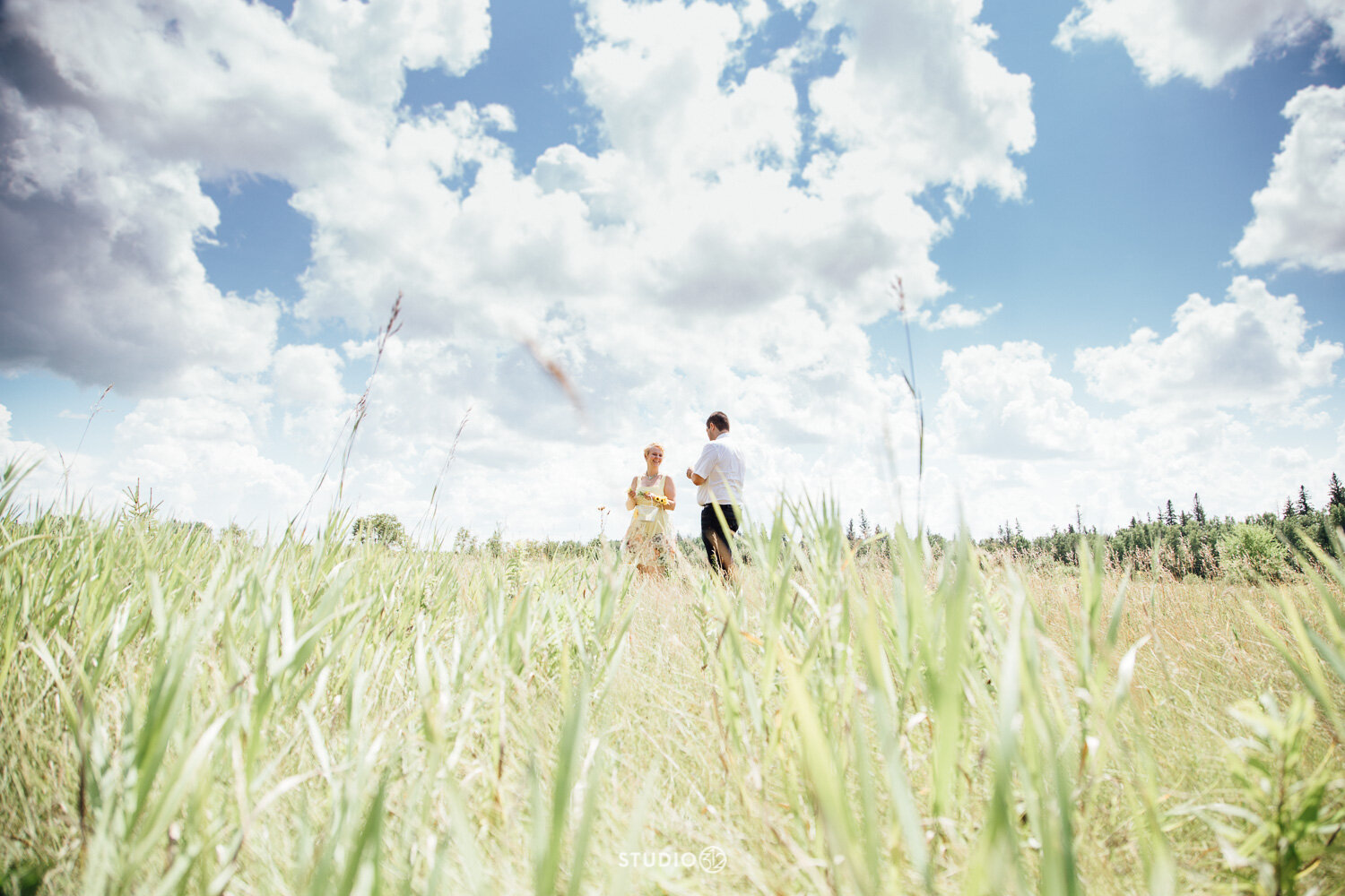 Studio-312-Photography-Tegan-Ryan_Wedding-Outdoor-Winnipeg-Wedding-23.jpg