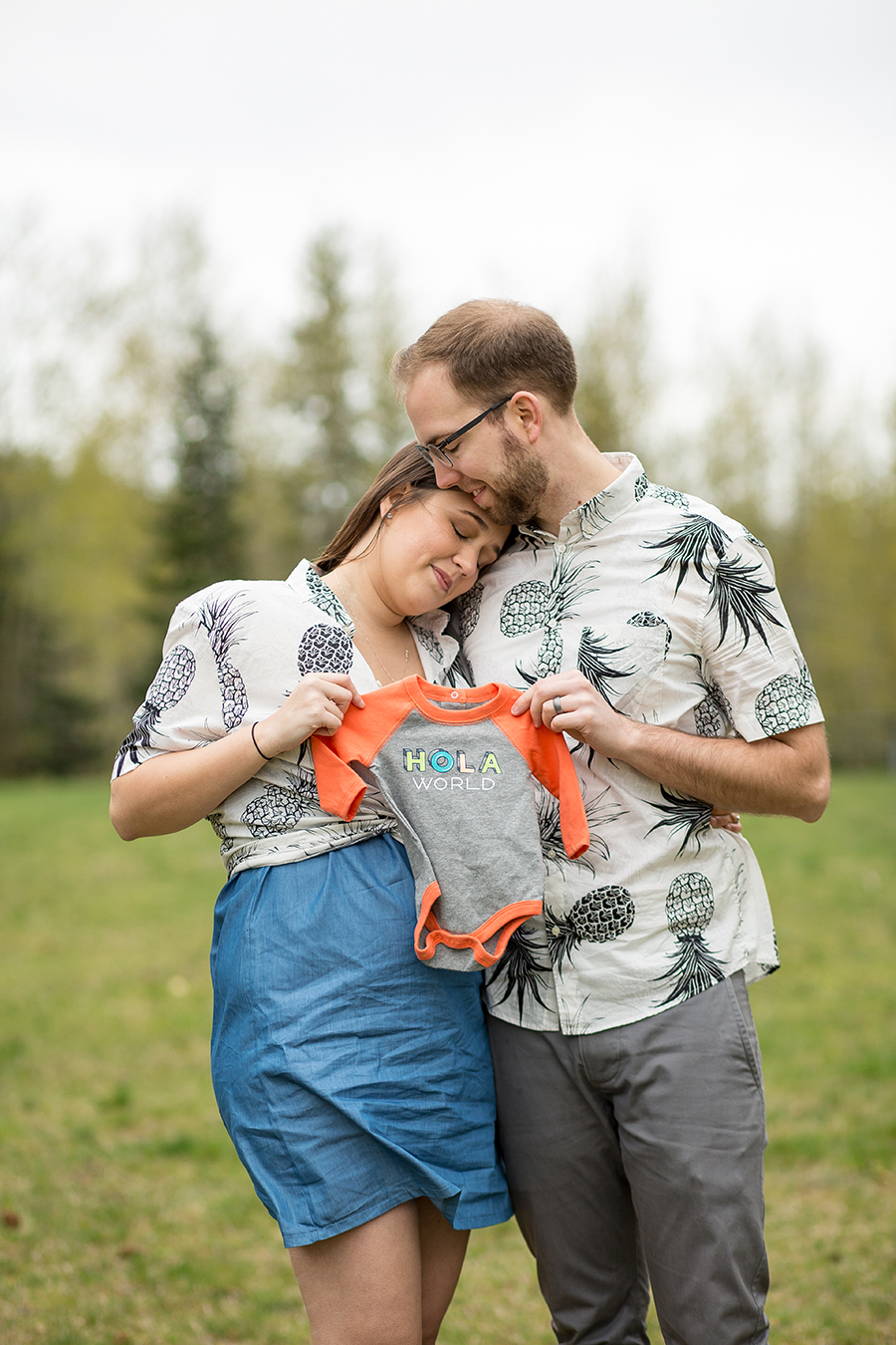 seattle maternity photographer entwined portraits