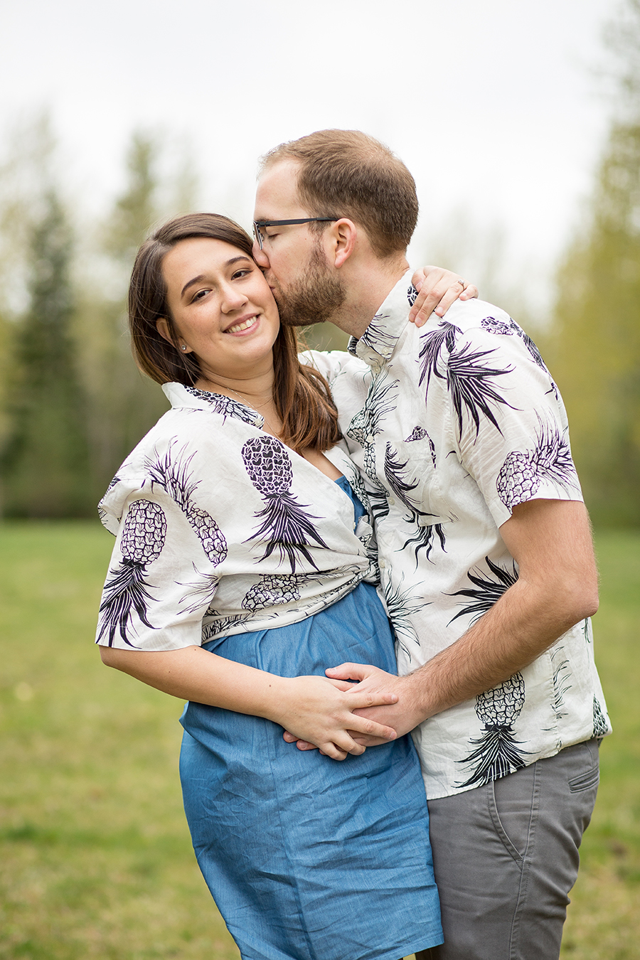 seattle maternity photographer entwined portraits