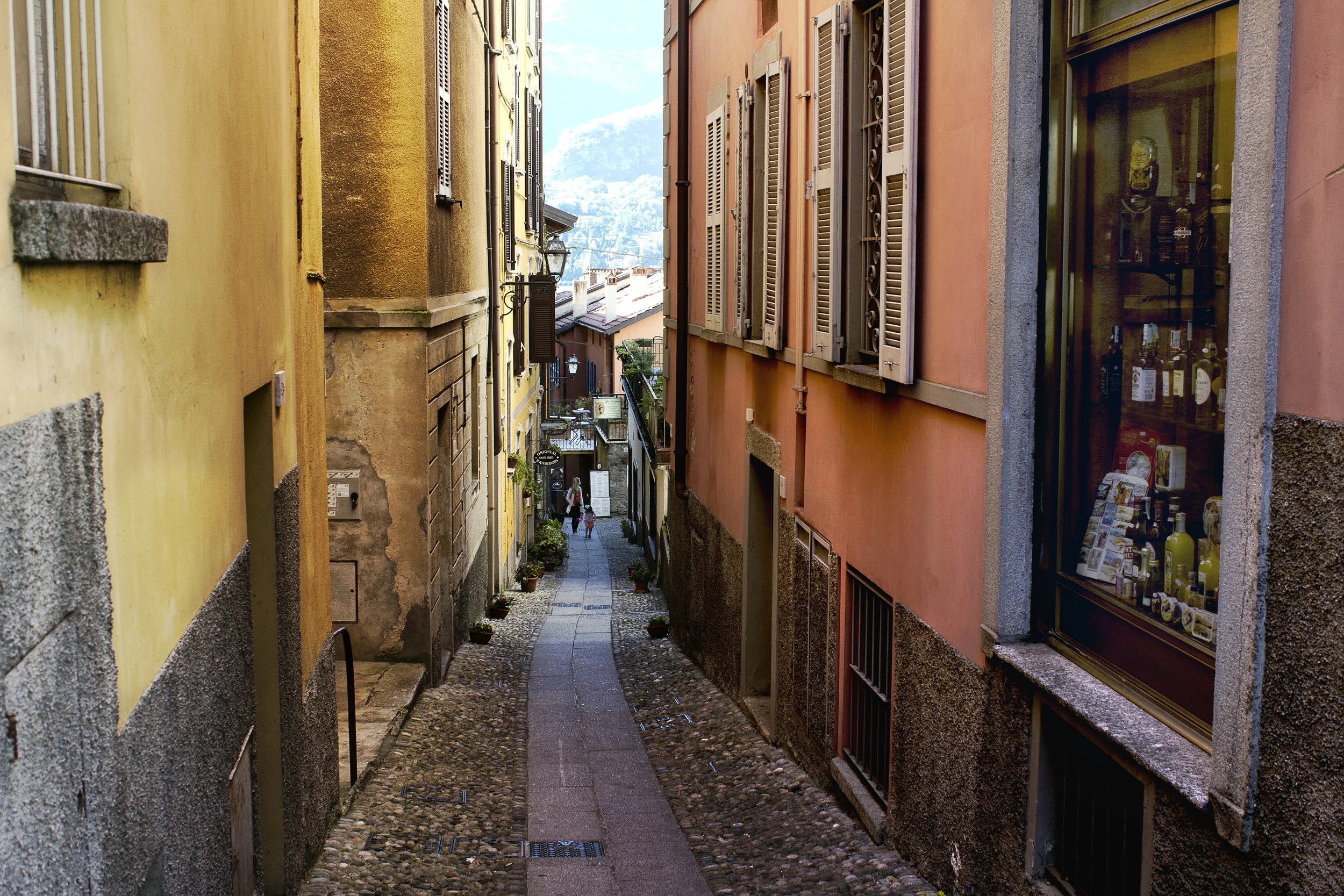 alley.jpg