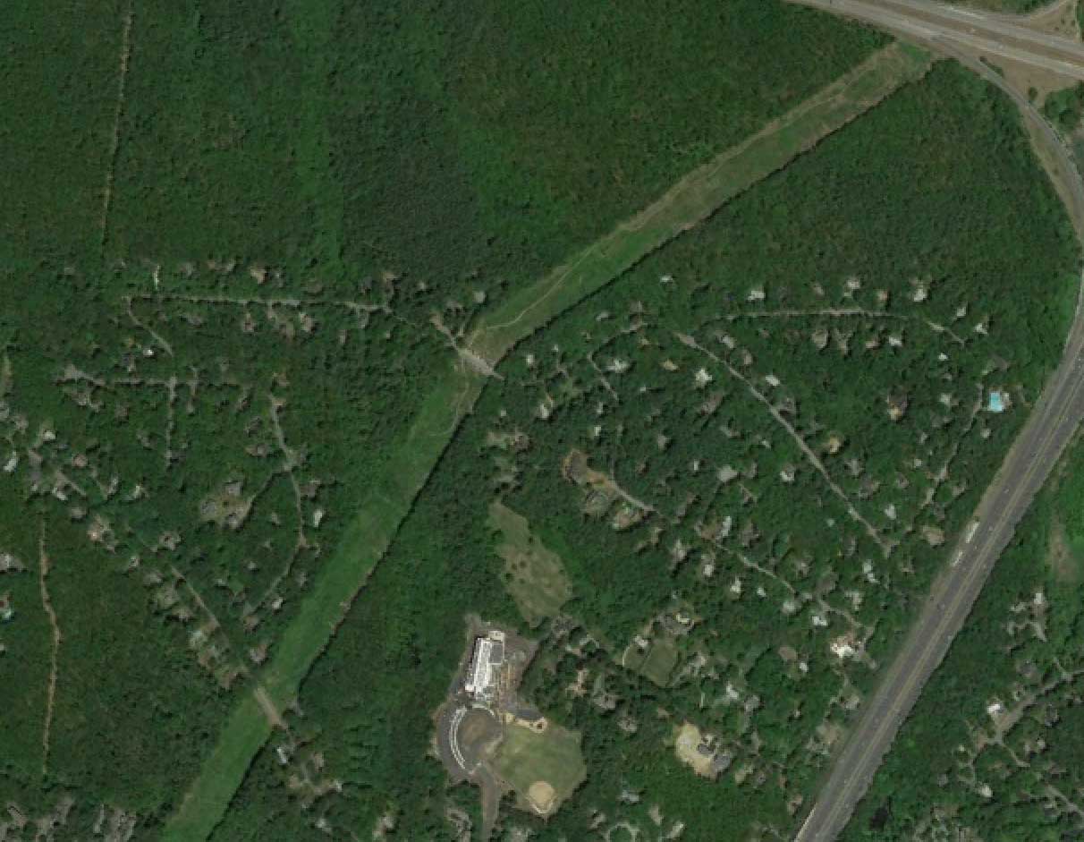 Nestled in the northwest corner of Lexington and bordered by Route 3 to the north and Route 95 to the east.