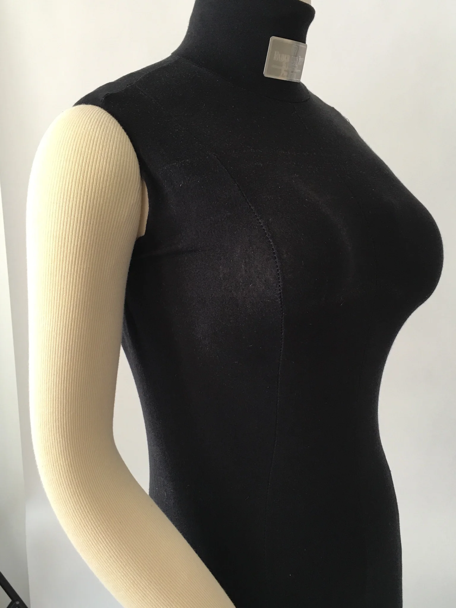 ADD EXTRA BUST PADS FOR A SUPER UMPH...OR USE THE BUST PADS UNDER YOUR FAVORITE BRA, AND UNDER THE COVER ON THE DRESS FORM.