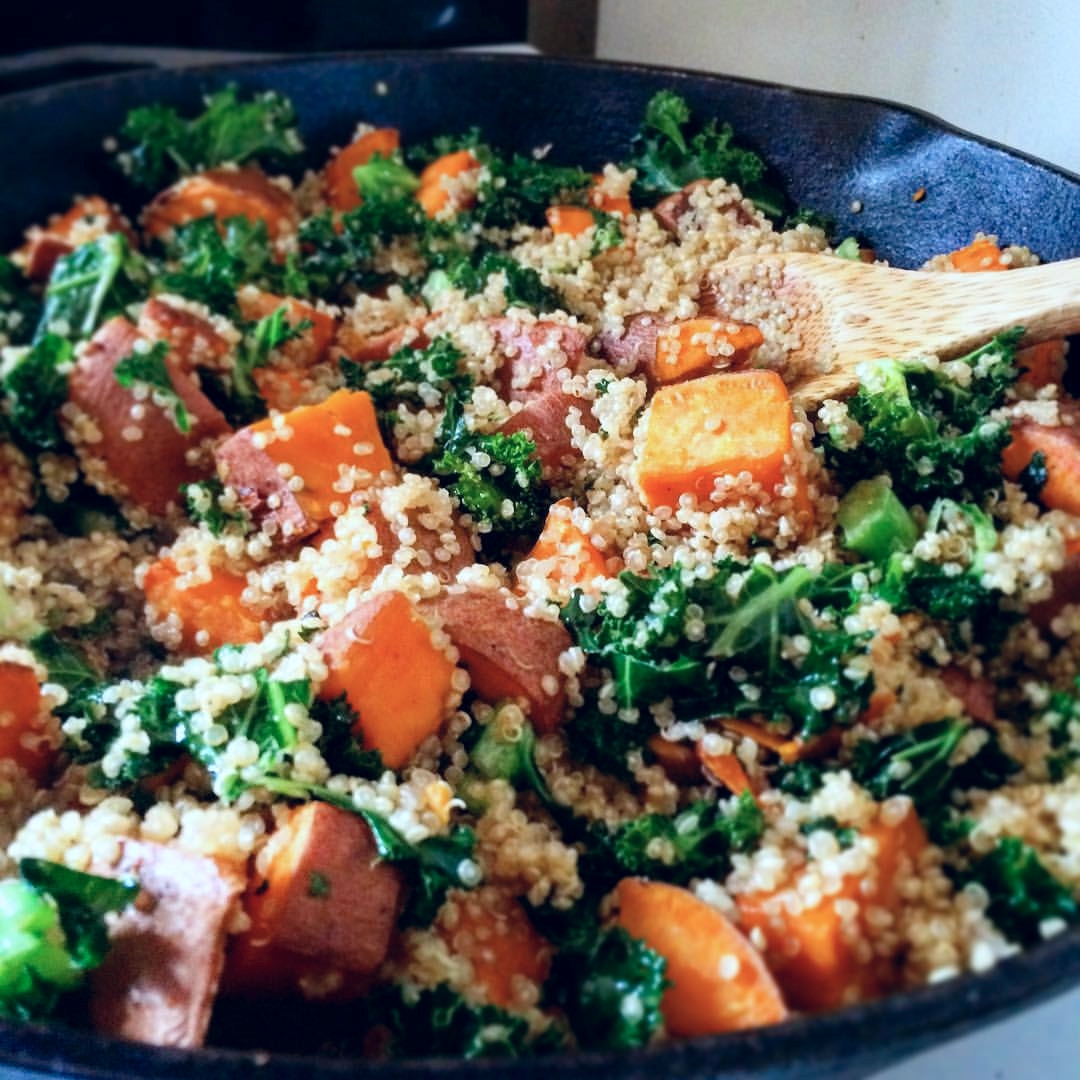 Quinoa, kale and sweet potato breakfast scramble