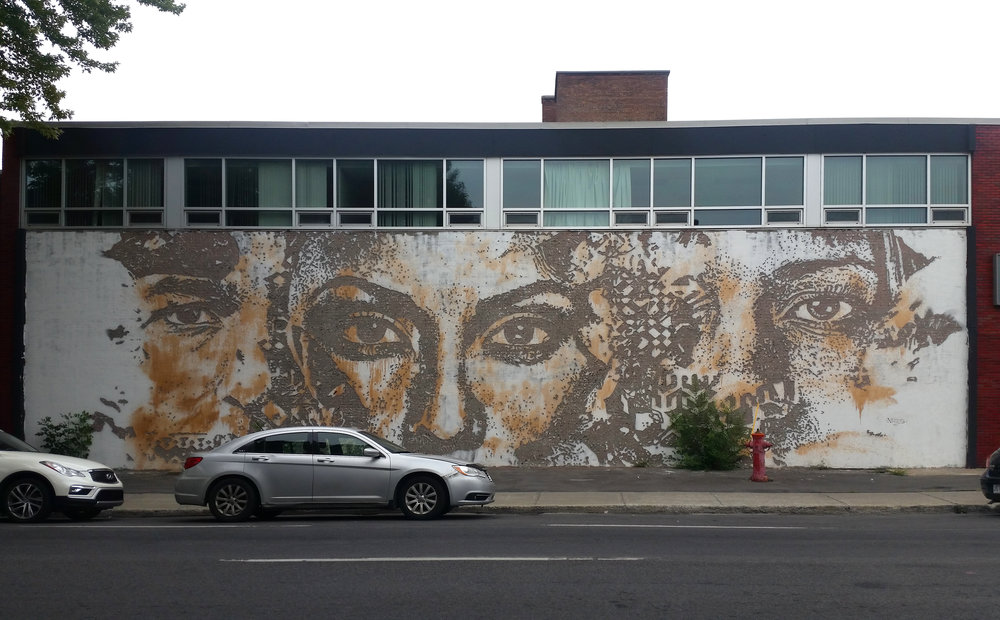 Mural on Avenue de Chateaubriand, Montreal