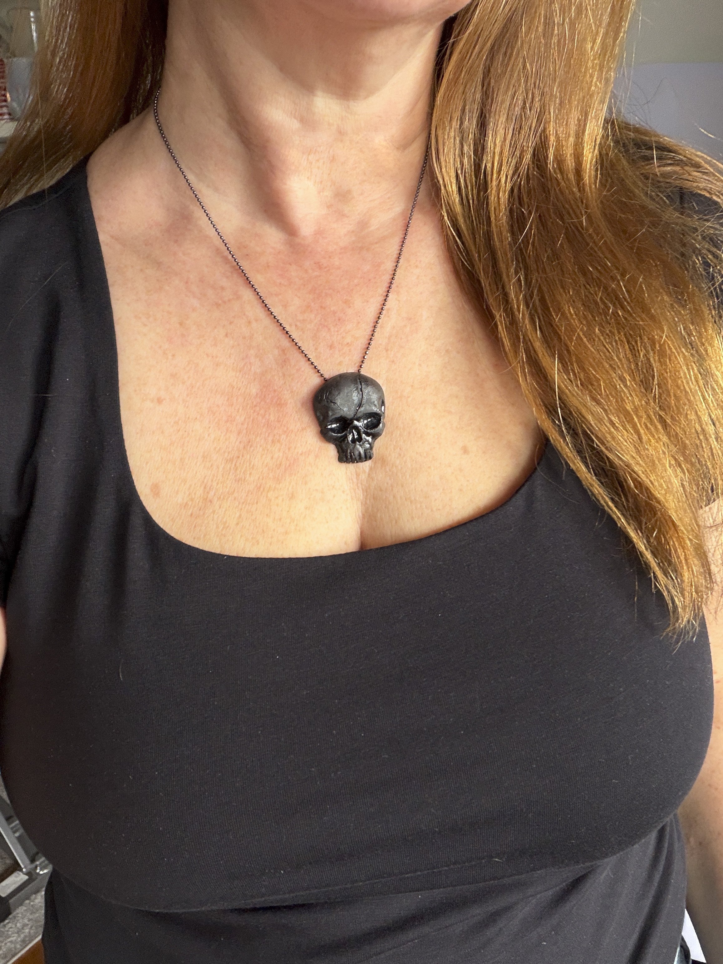 Black Skull Necklace 1