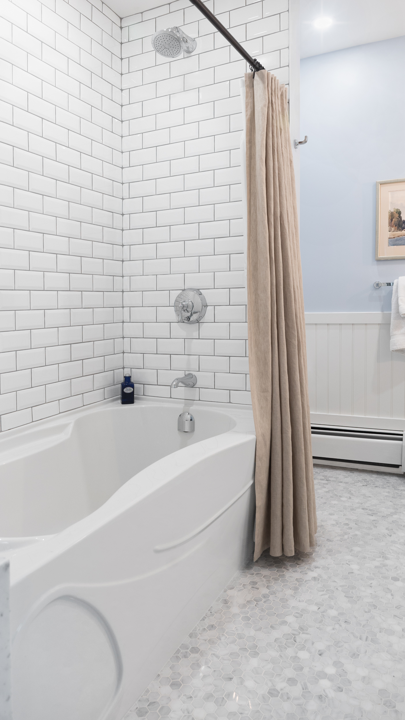 Bathroom2v2.jpg