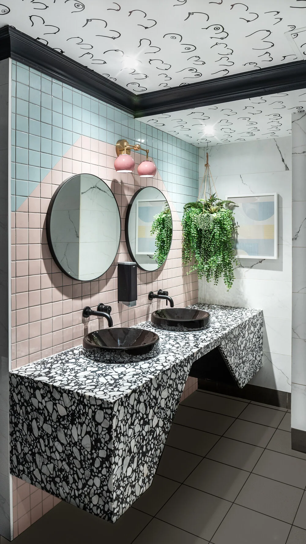 washroom.jpg