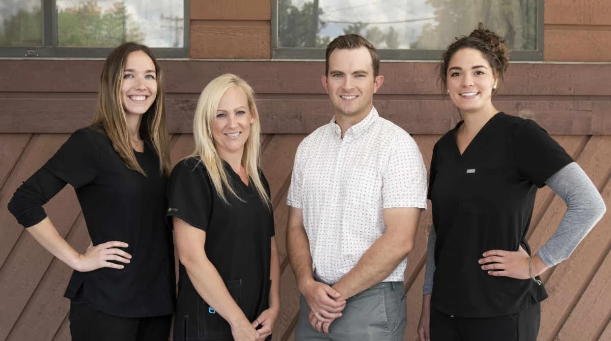 Dr. Rector, Livingston Orthodontist, and staff.