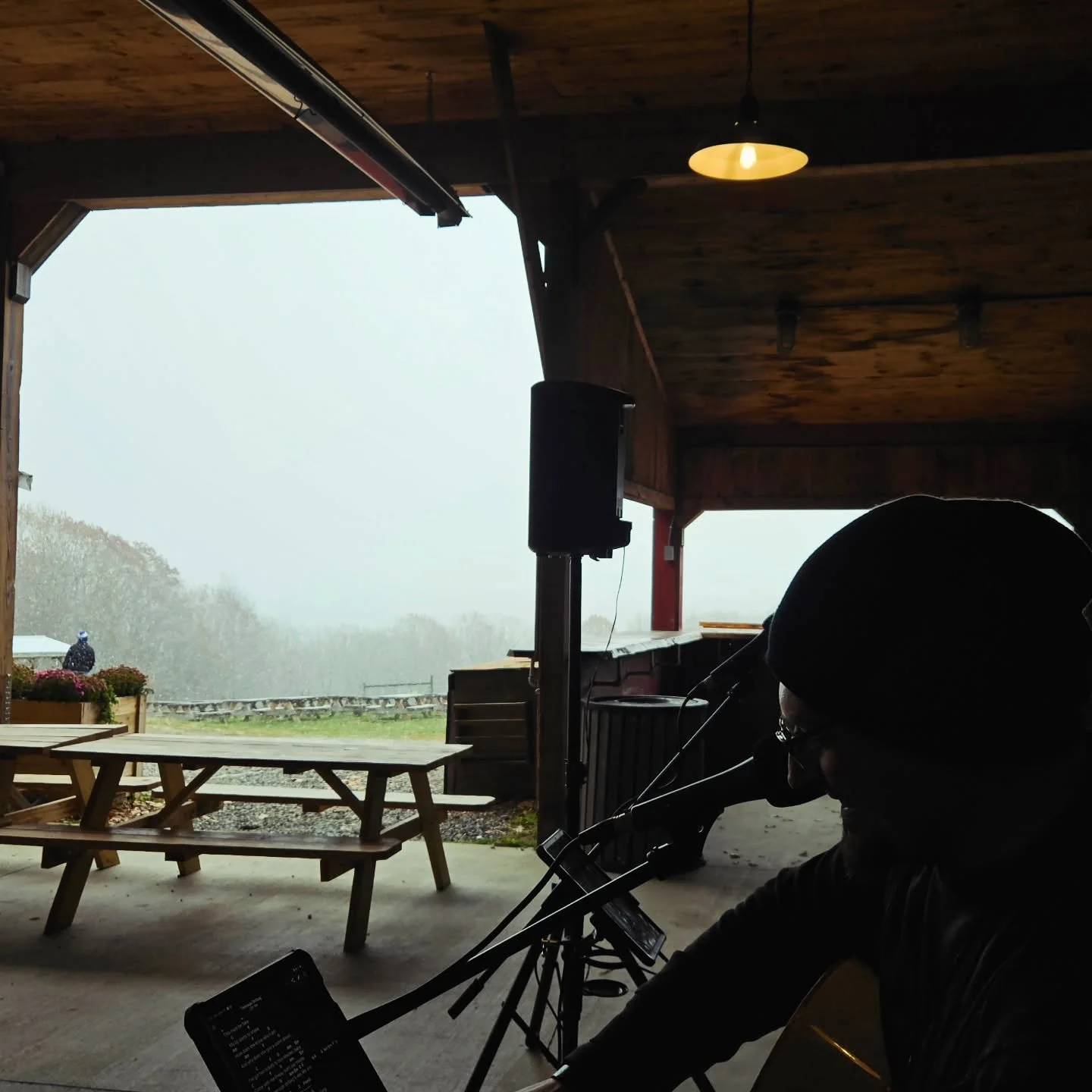 Today we experienced our first flurry of the year during our show at @lilachedgefarm 

It was magical. ❄️

We're so grateful for another full weekend of music age good people. 

One show left this month!

Sun 11/30 1:30p-430p at @nashobavalleywinery 