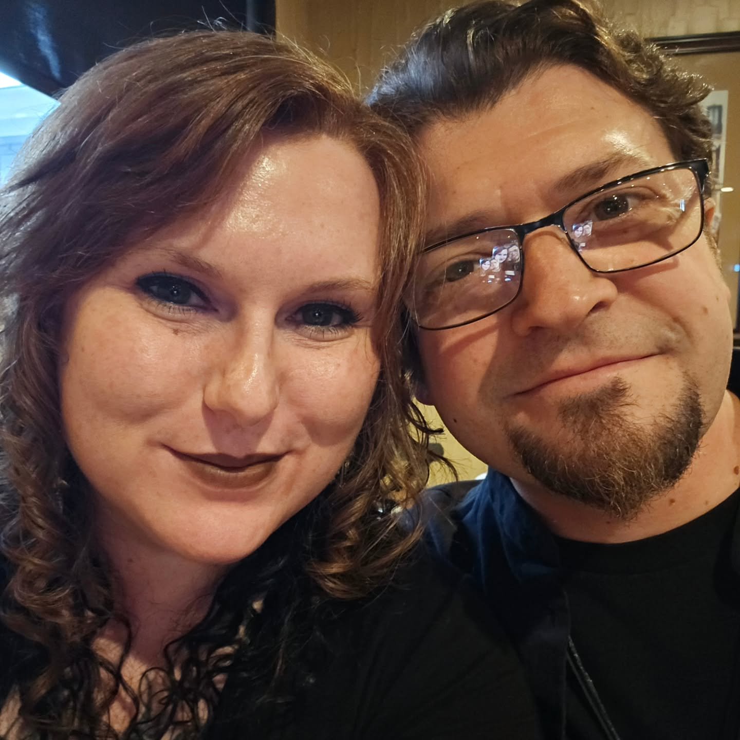 This week! We've got one awesome show lined up!

Sat 4/11 6p-9p at the freshly renovated and reopened @wormtownbrewery in Worcester ma! 

So excited to be back and to serenade you in their new digs. 

🦊🐲🎶