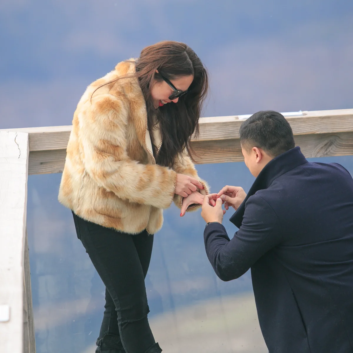 wedding-proposal-sea-to-sky-squamish-he-put-a-ring-on-it.jpg
