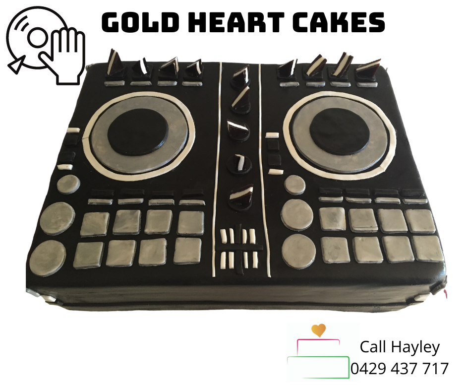 DJ Deck Cake