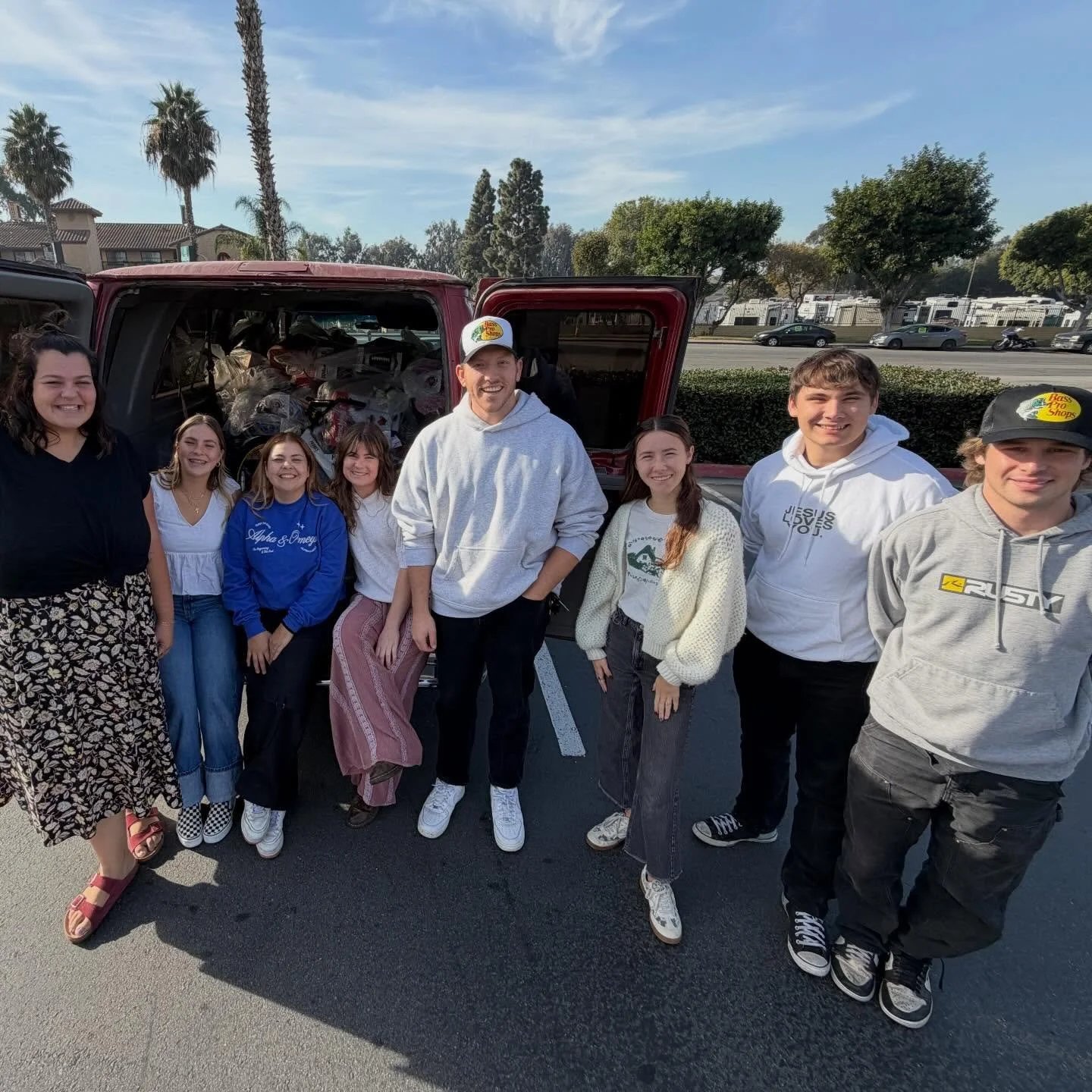 Today we got to donate our gifts for City of Angels!! JH students supported over 50 children with clothes and toys! ❤️🎄 Please continue to pray over the organization and the families they support! Merry Christmas!