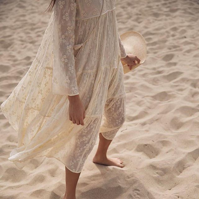 Lace love! Vintage Lace Paloma, by Christy Dawn. This LA-based clothing company uses local seamstresses and deadstock fabrics: those rolls that have been left over from the runs of large fashion houses, often sent to landfill after a few years in storage. Small runs and numbered dresses, the type this lovely company thinks of as "the dress you long for when you stumble across that box of old photographs of your grandmother." 📷@christydawn