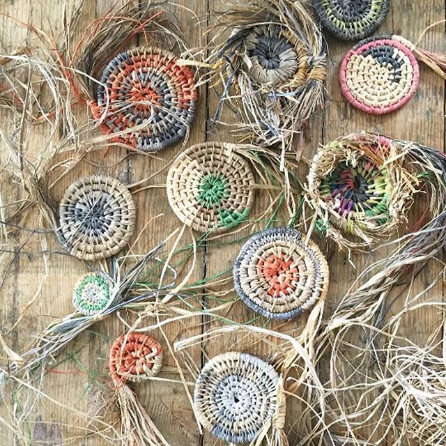 Loved this pic following a Brooke Munro workshop last week. So cool to see how productive one weaving afternoon can be! 📷 @mrsbrookemunro