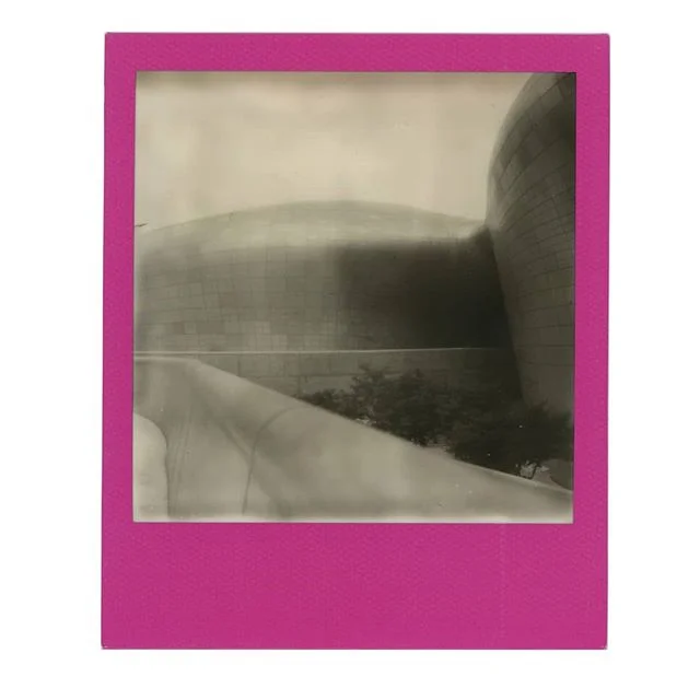 ddp.
#seoul #polaroidoriginals #sx70 #architecture #dongdaemun #monochrome #polaroid #design