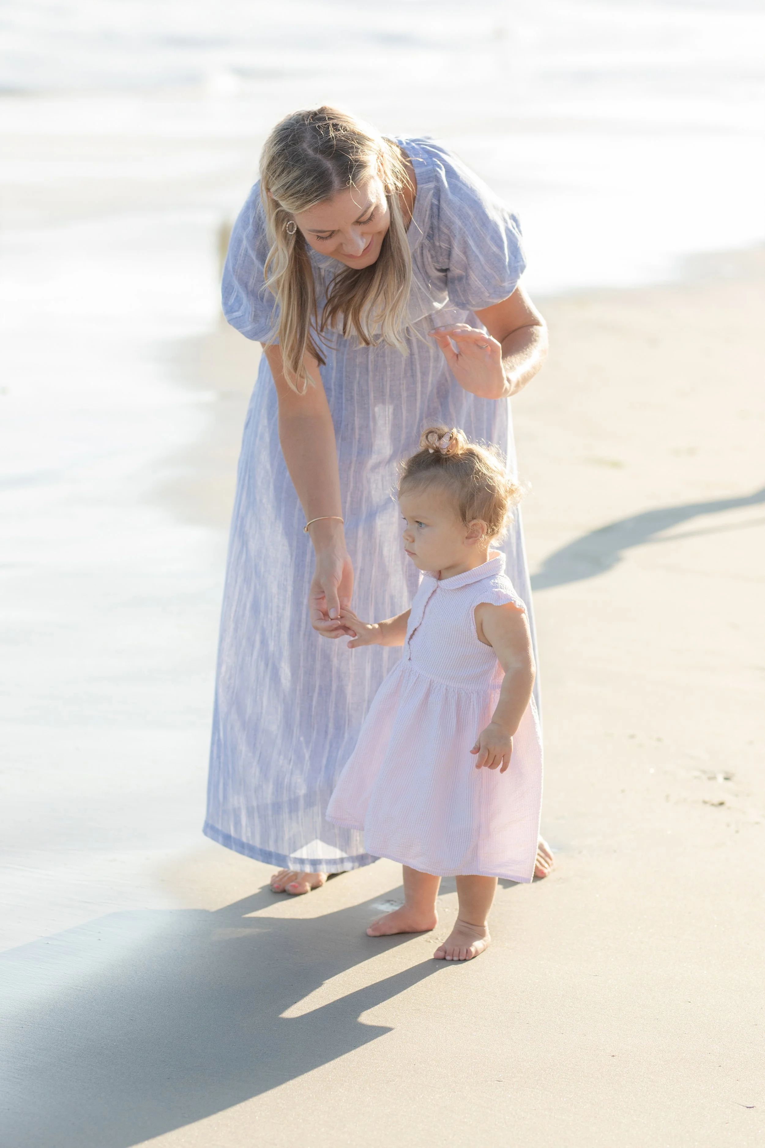 Family Pictures At The Beach 