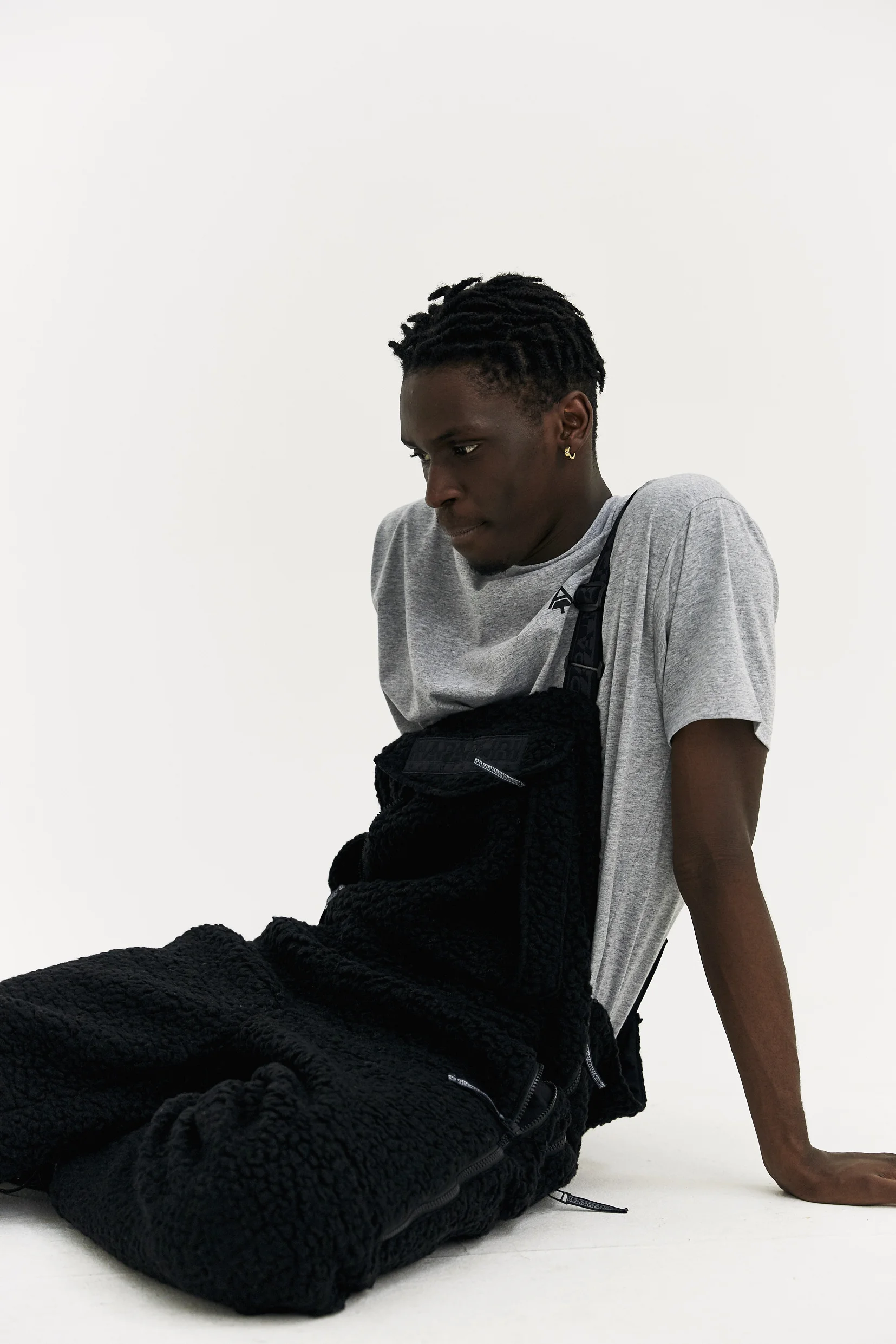 MRNA_noyha1041_blk_monk_m_1453.jpg