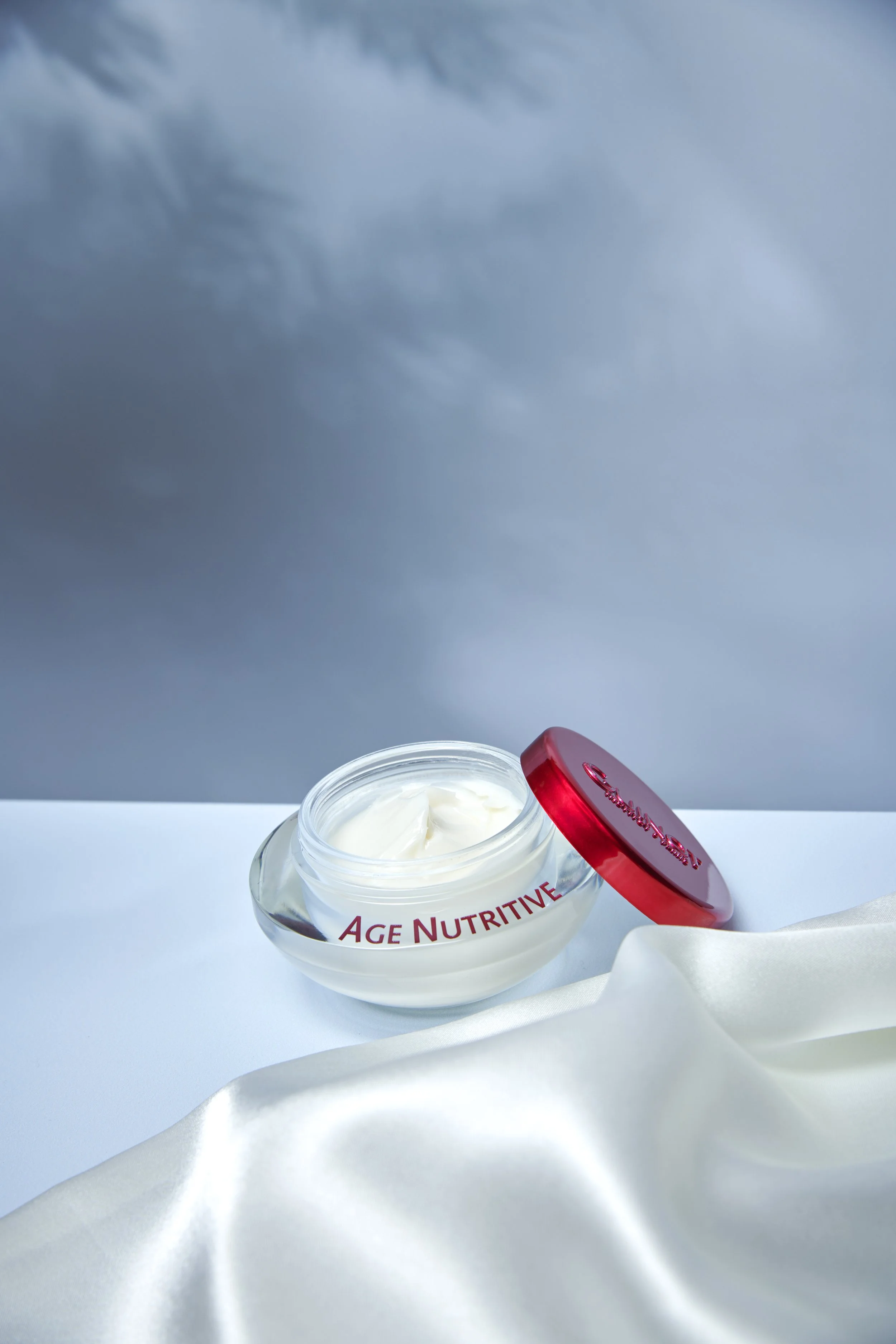 AGE NUTRITIVE HERO - 32057 copy.jpg