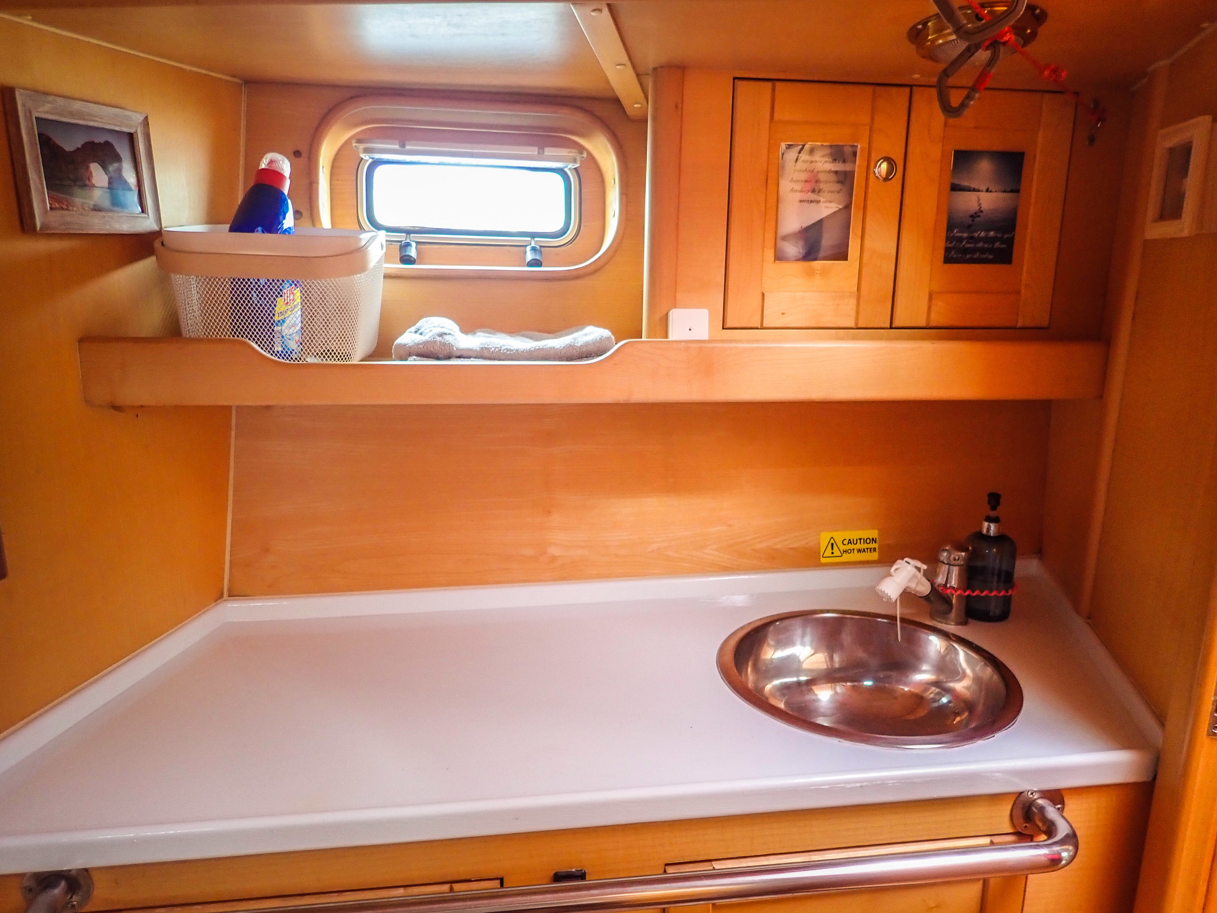The forward heads (bathroom)