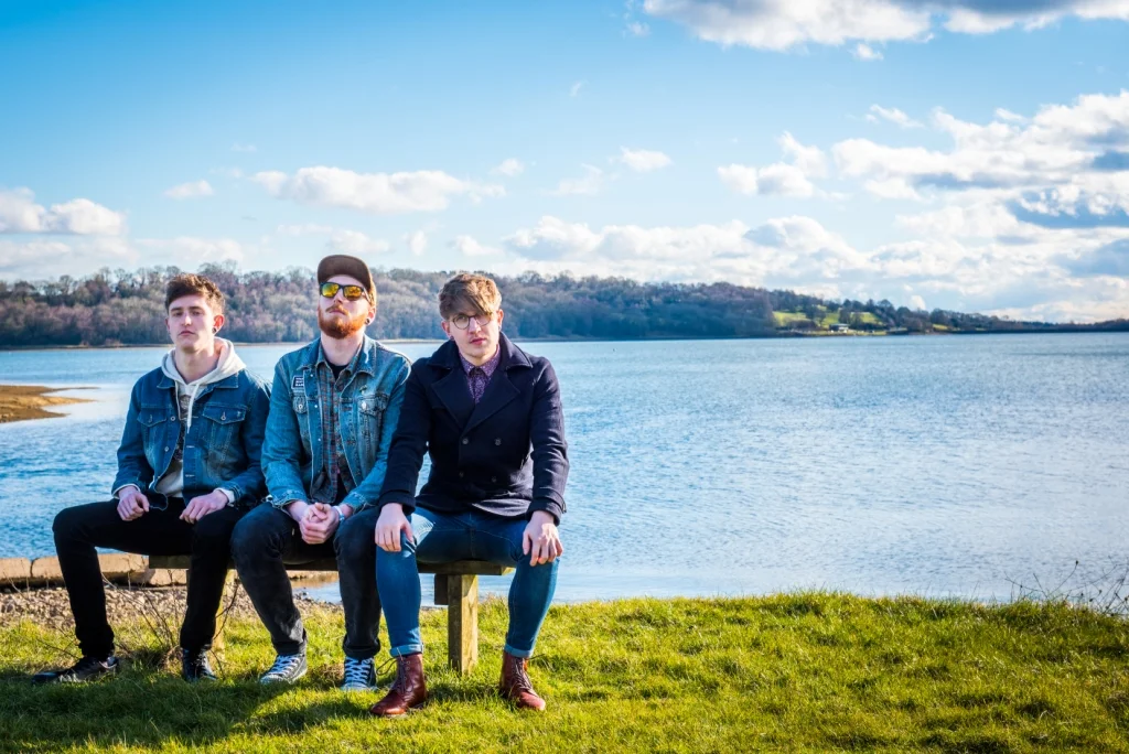 Welsh alt-rockers The Decoy announce debut LP 'Avalon'; release new single/video and announce tour dates