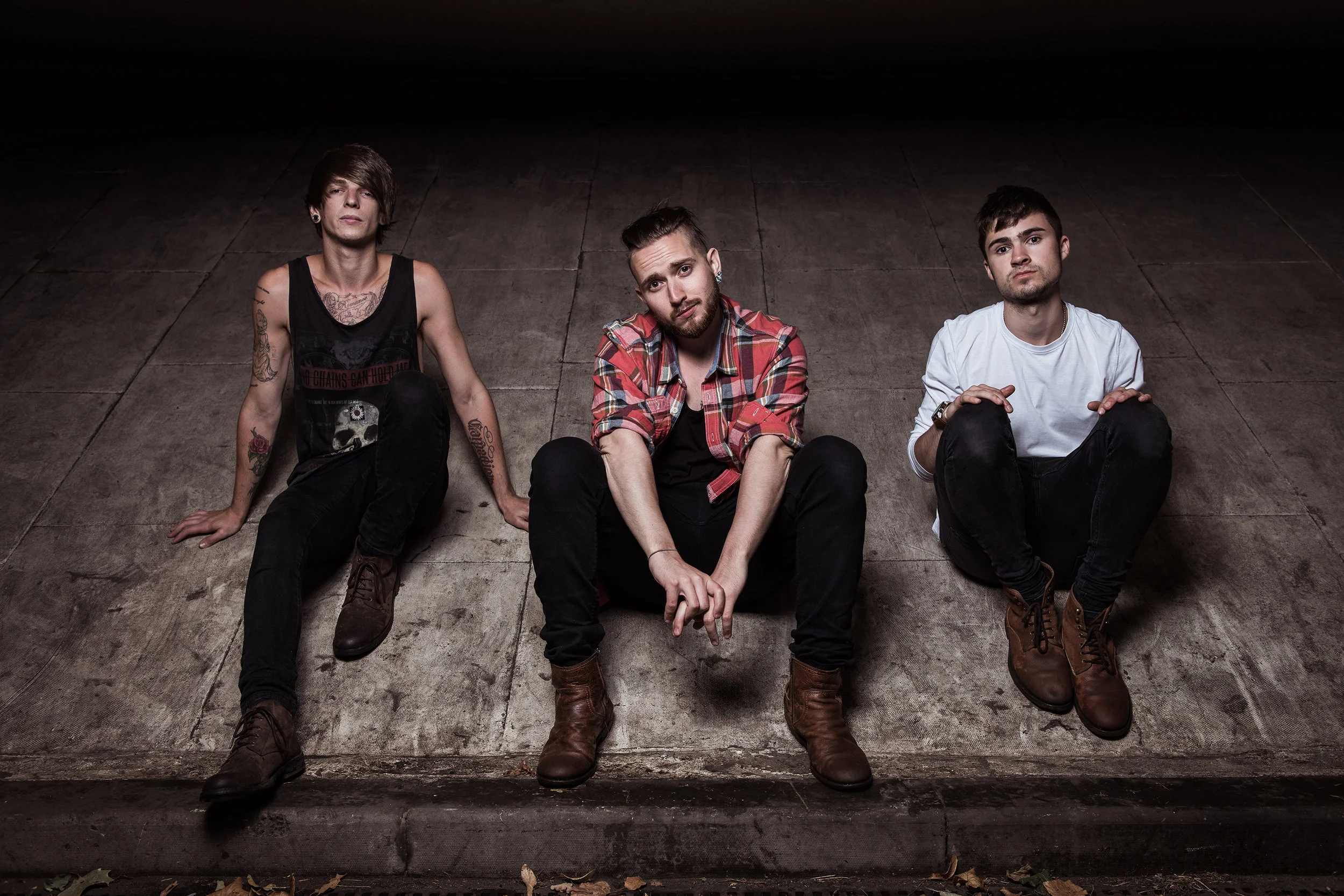 UK rockers RETRO YOUTH reveal video for 'Hometown Homesick'