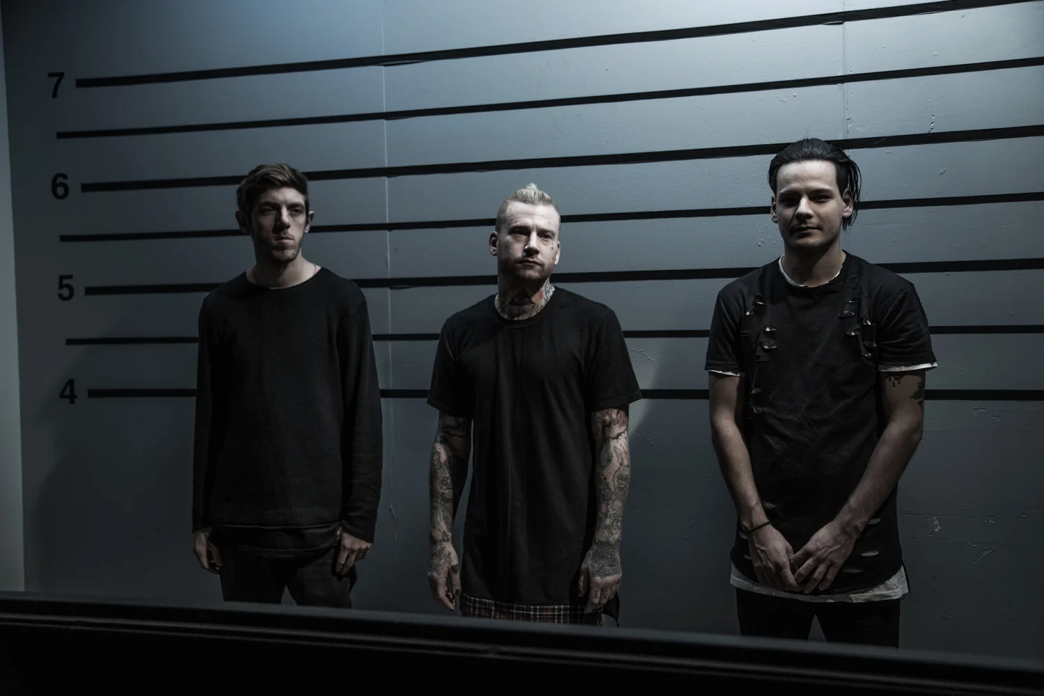 SLAVES (US) reveal video for new single 'I'd Rather See Your Star Explode'
