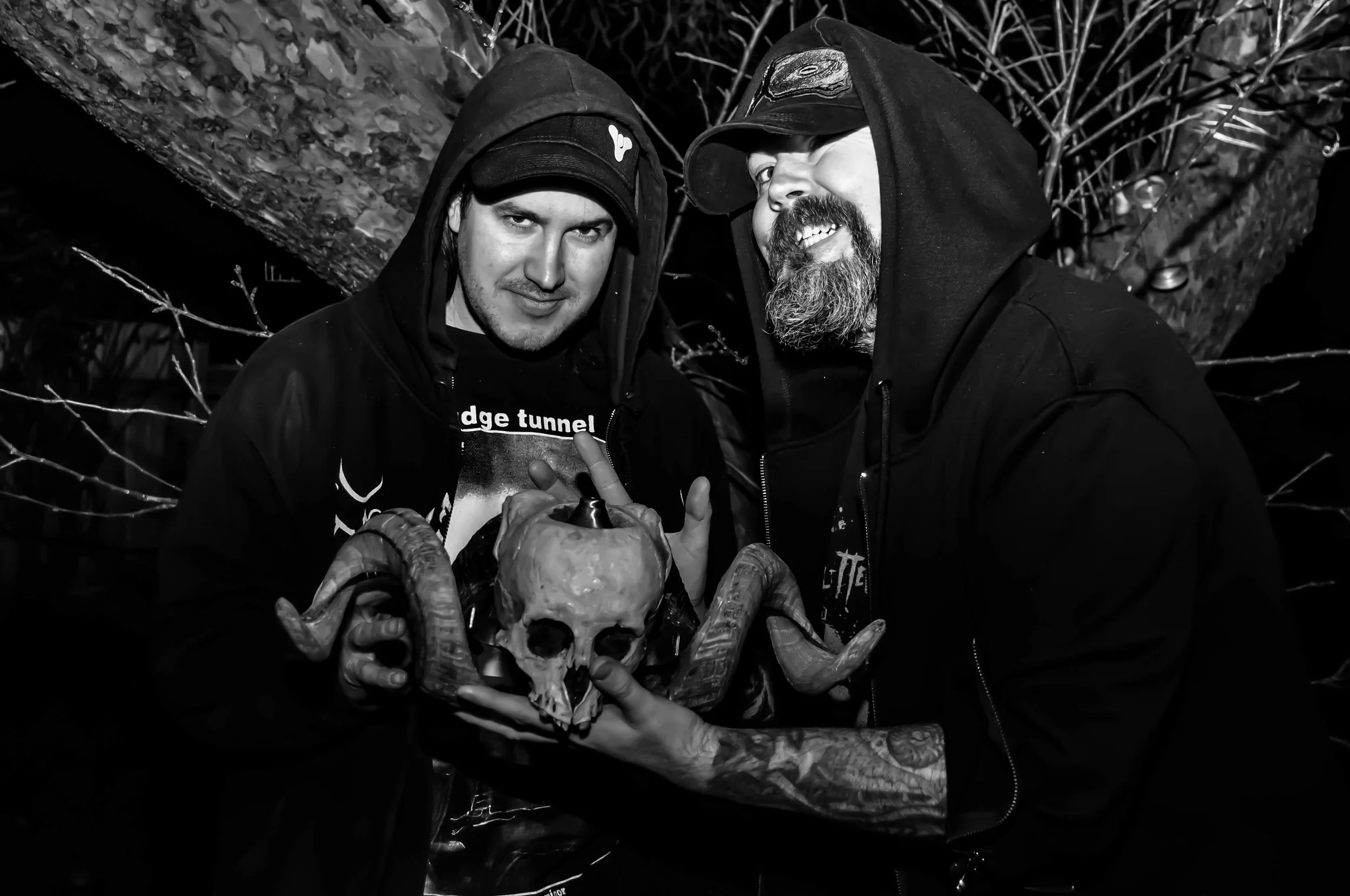 British Doom Duo PHLEFONYAAR Announce Details of New Album