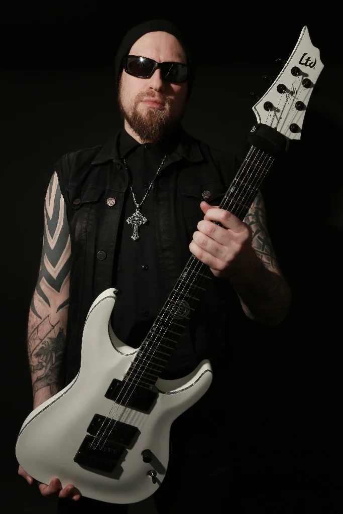ANDY JAMES announces clinic tour and premieres new guitar lesson