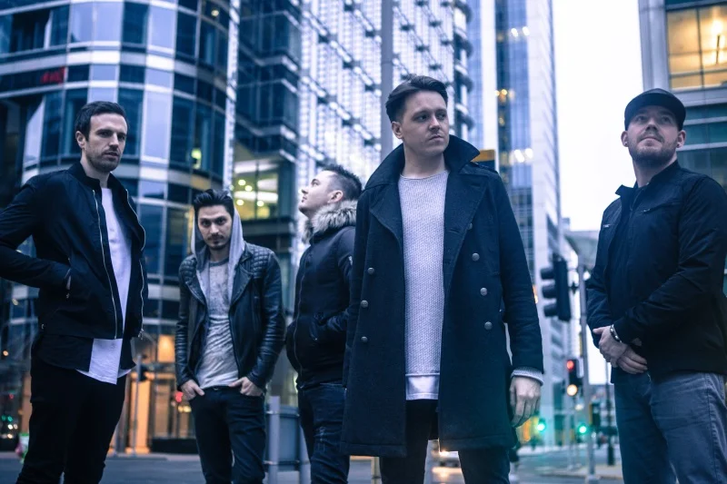 FIRST SIGNS OF FROST join BASICK RECORDS, announce new EP and release lyric video 